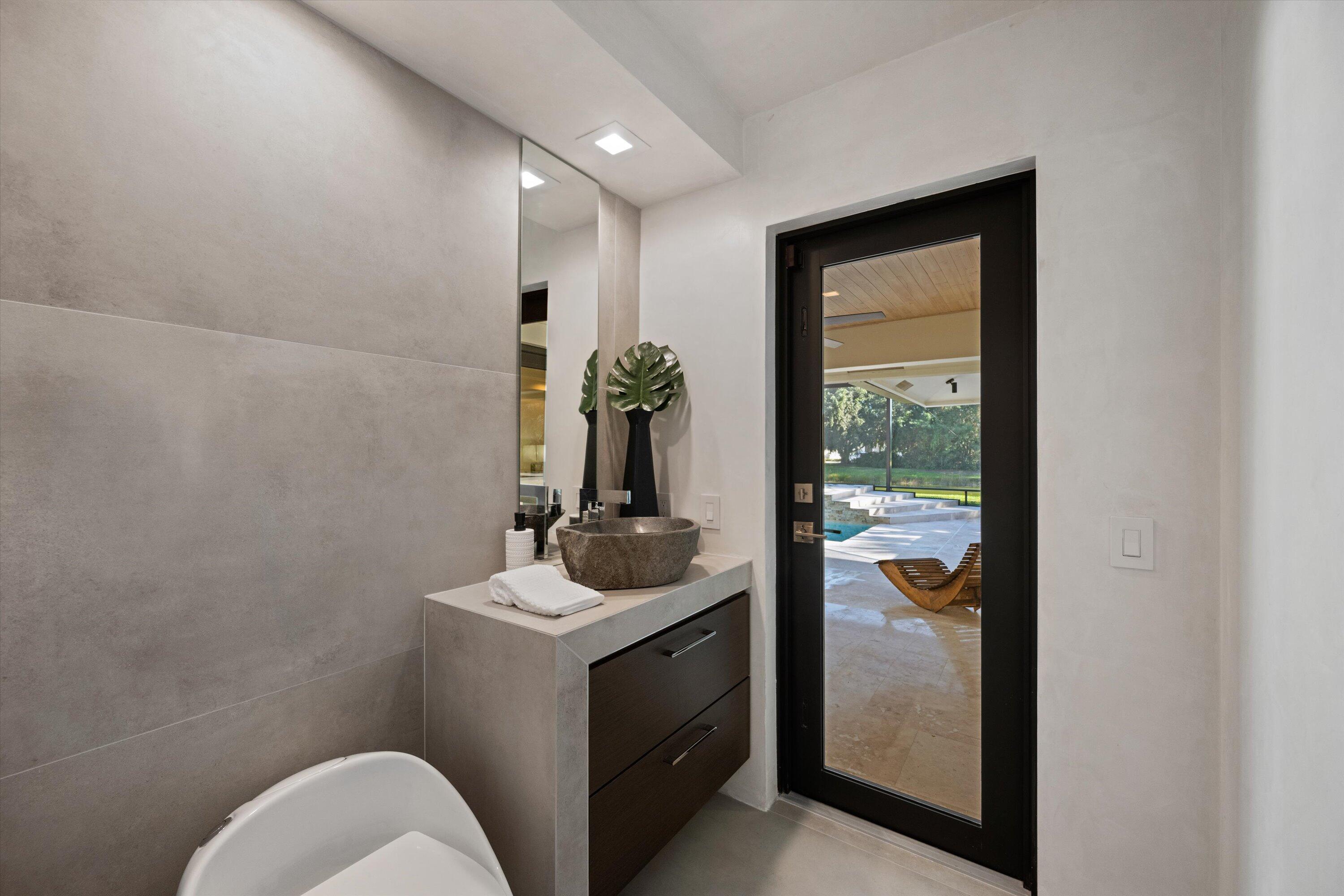 1648 Breakers West West Palm Beach, FL 33411