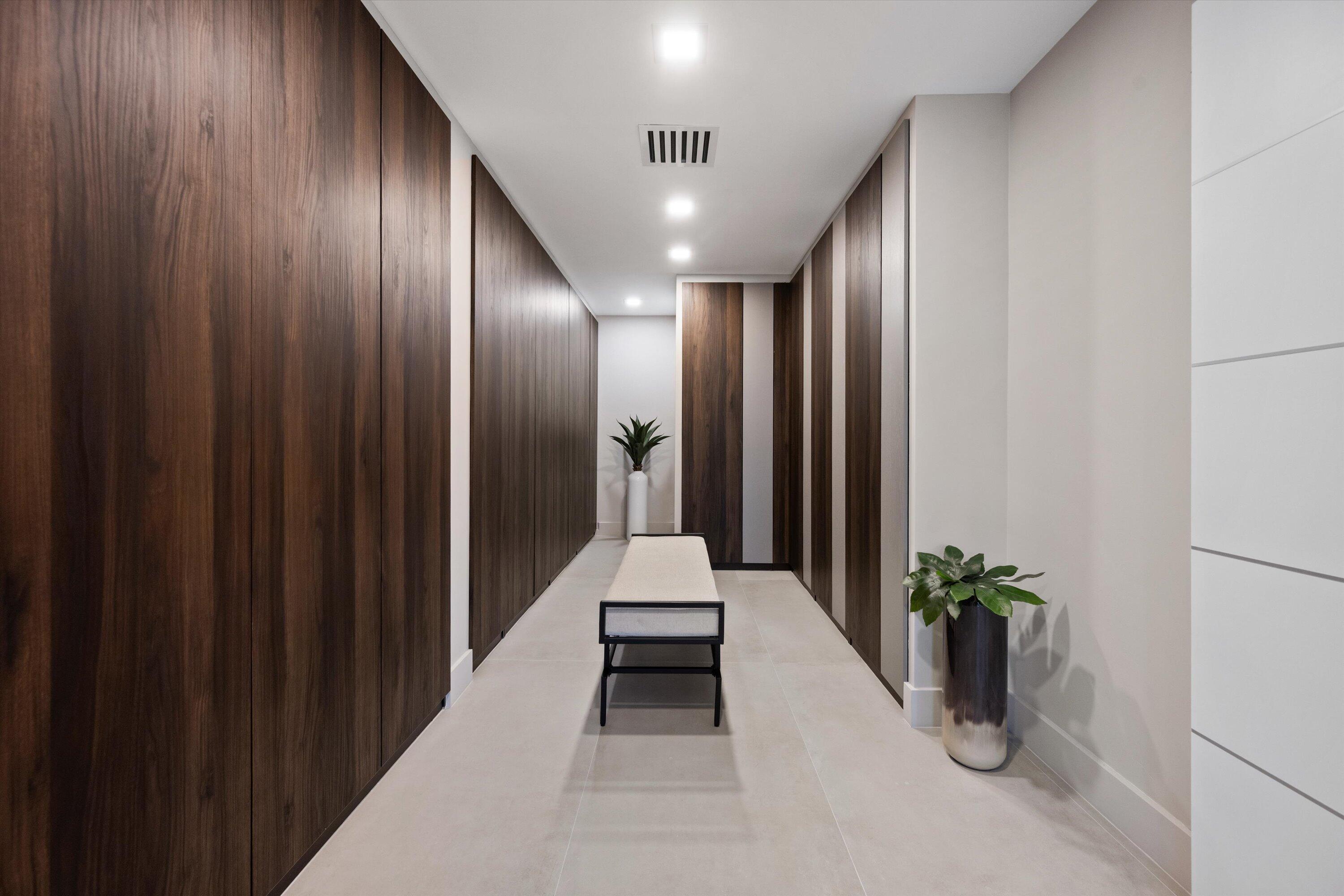 1648 Breakers West West Palm Beach, FL 33411