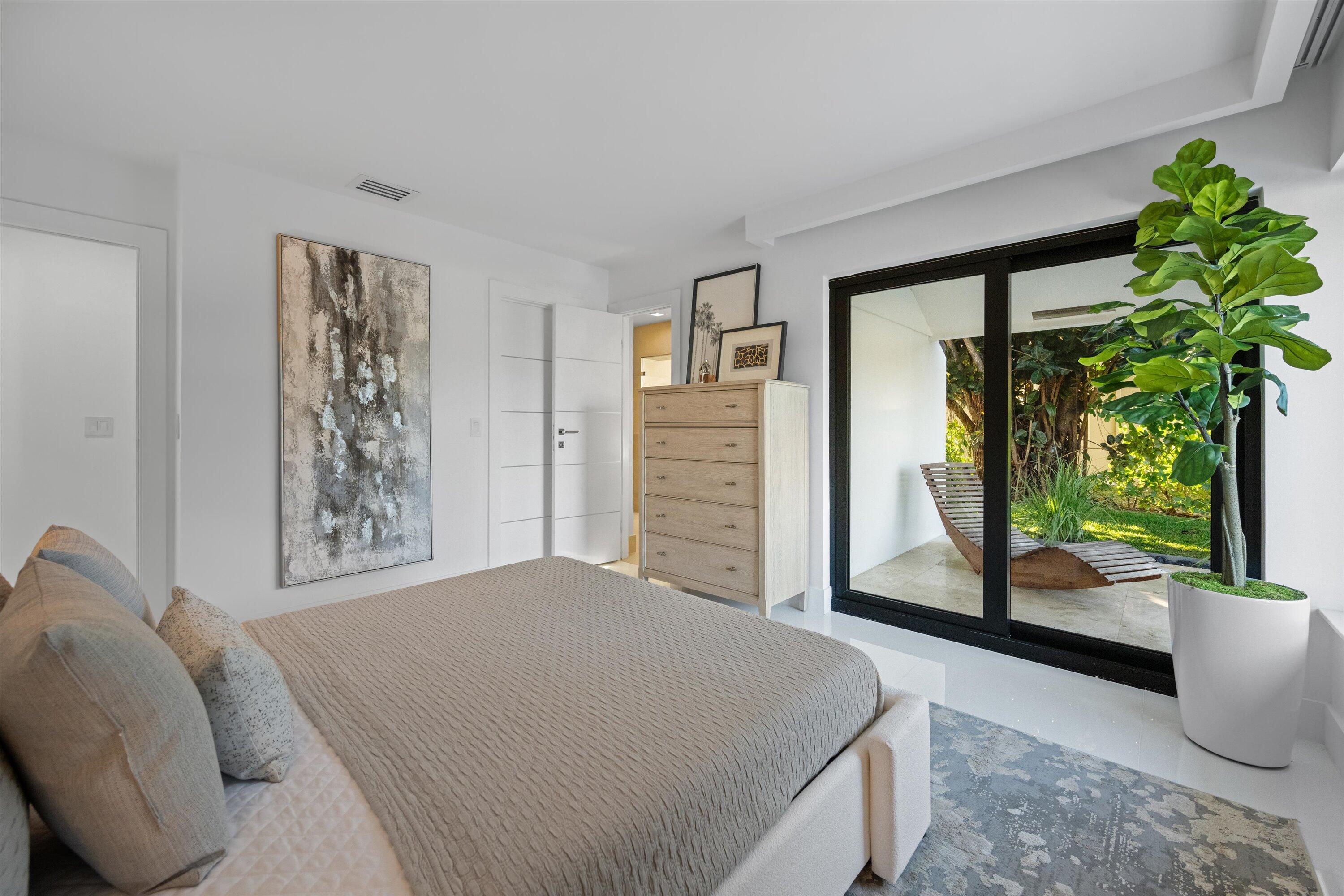 1648 Breakers West West Palm Beach, FL 33411