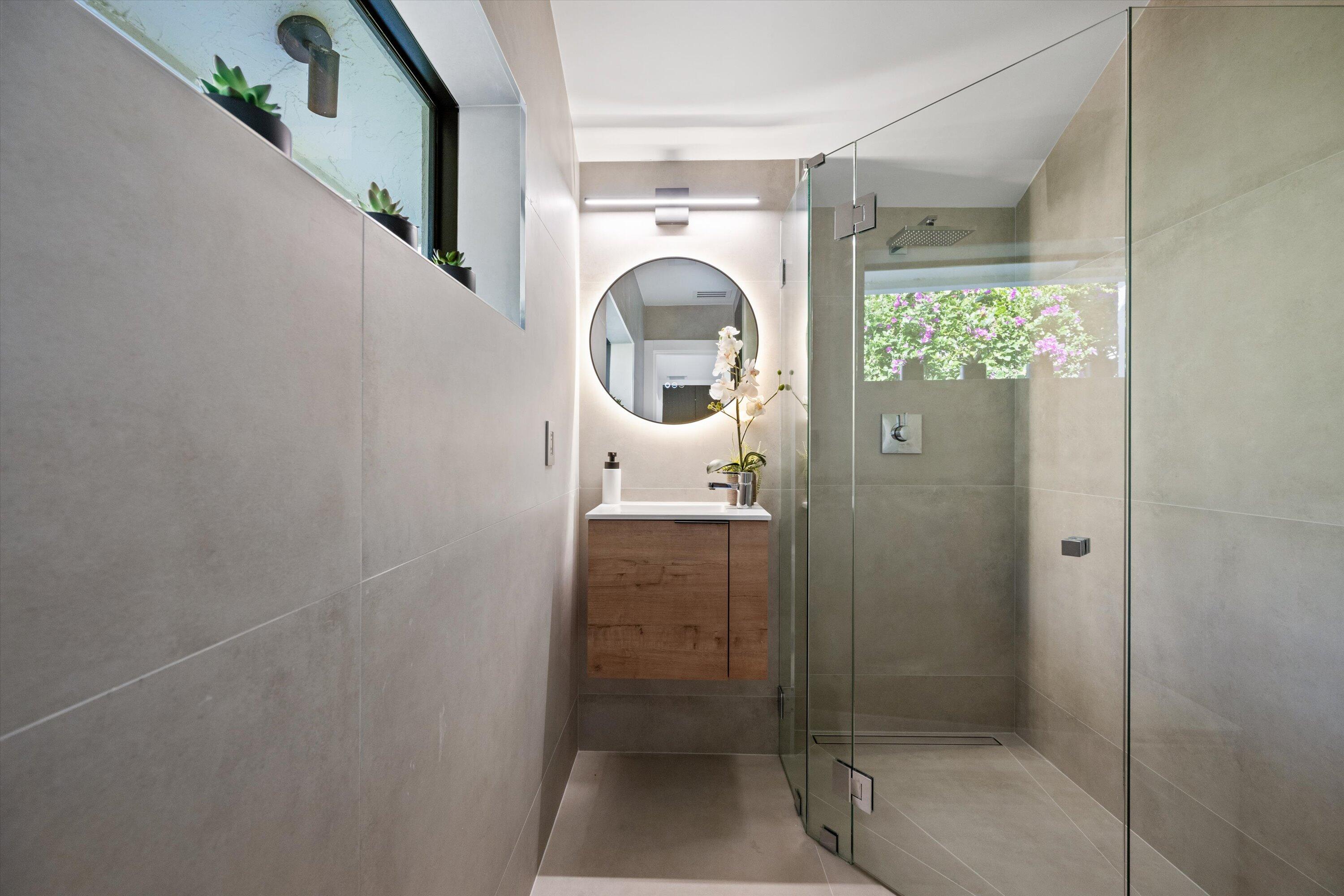 1648 Breakers West West Palm Beach, FL 33411