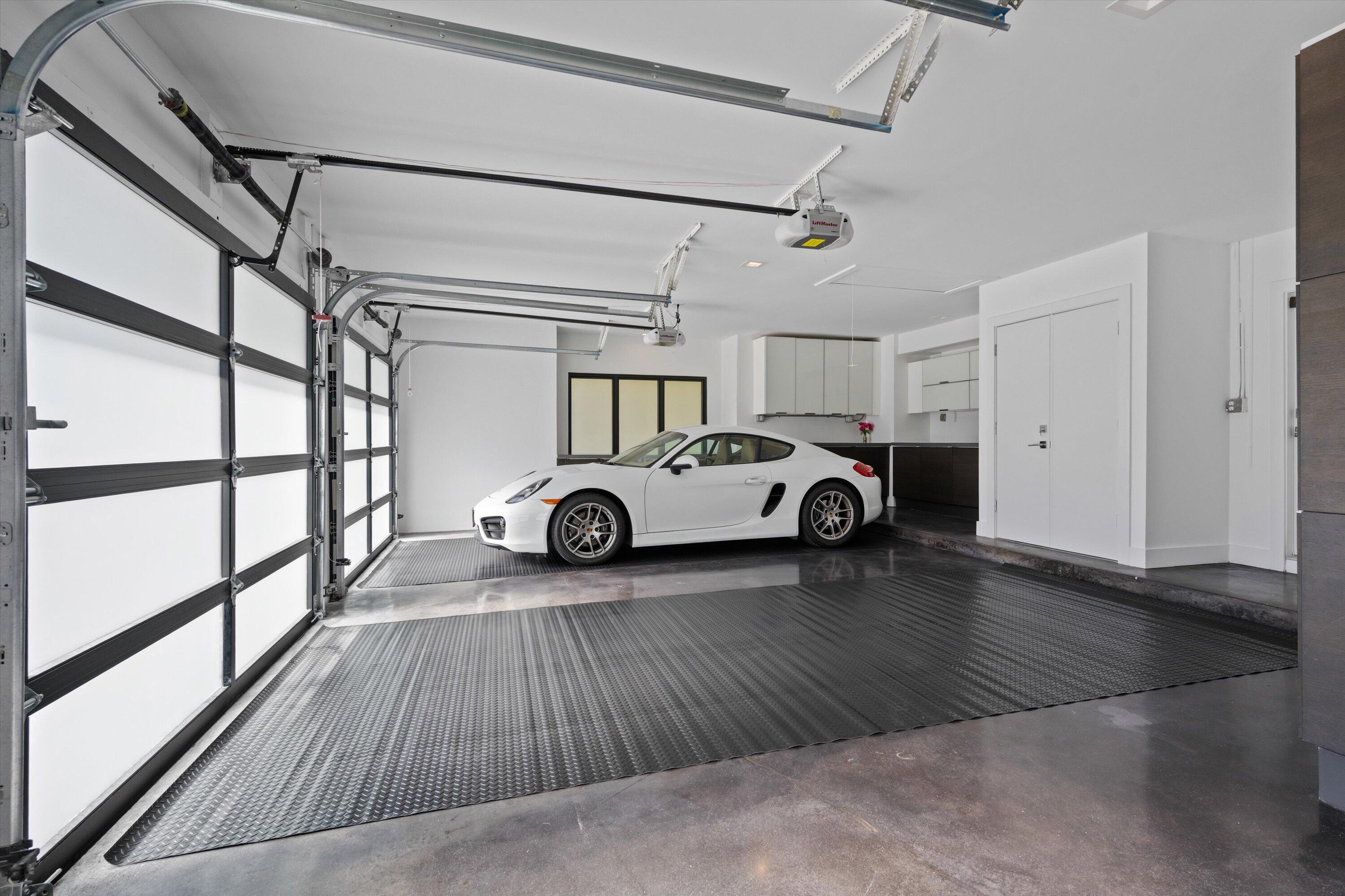 1648 Breakers West West Palm Beach, FL 33411