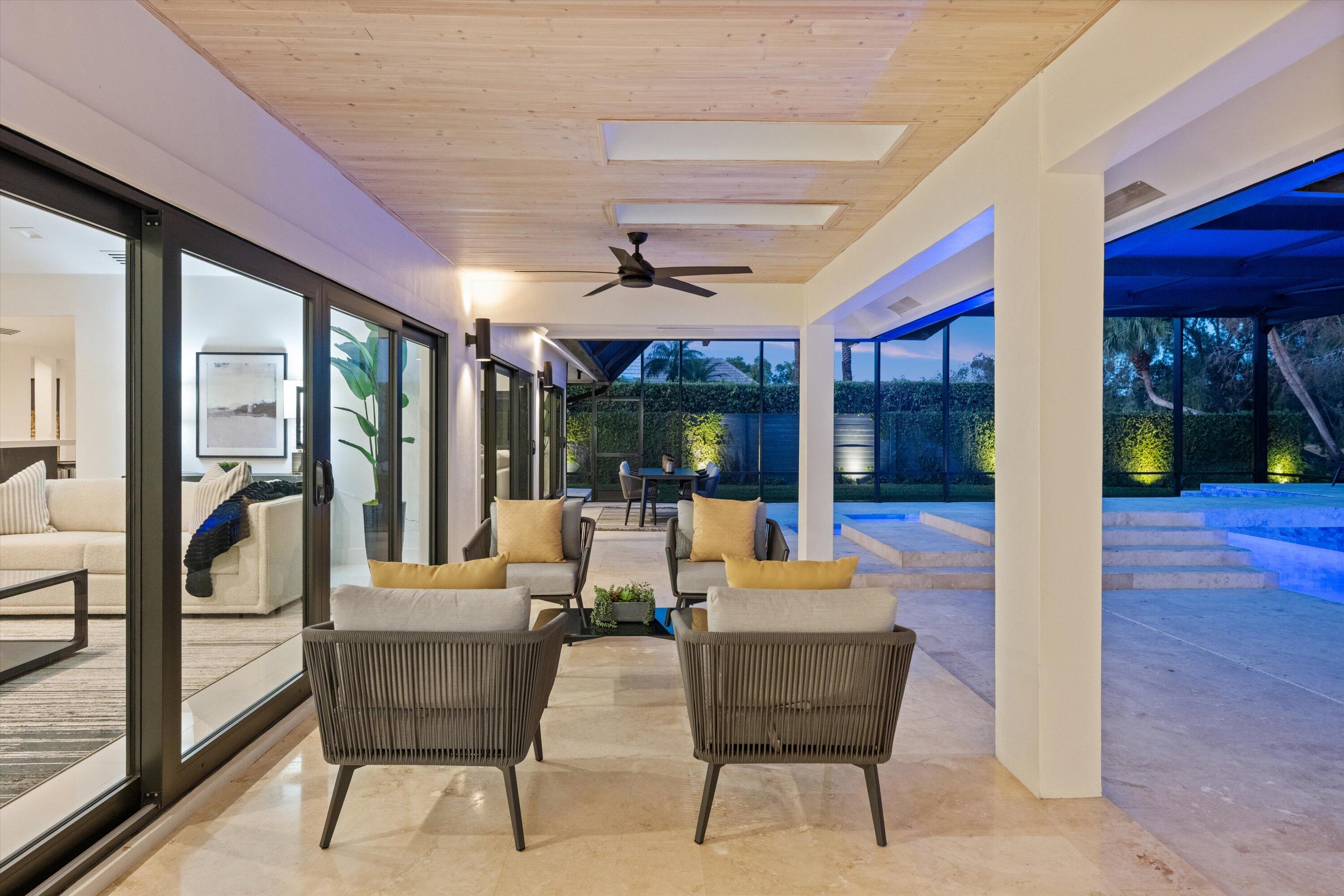 1648 Breakers West West Palm Beach, FL 33411