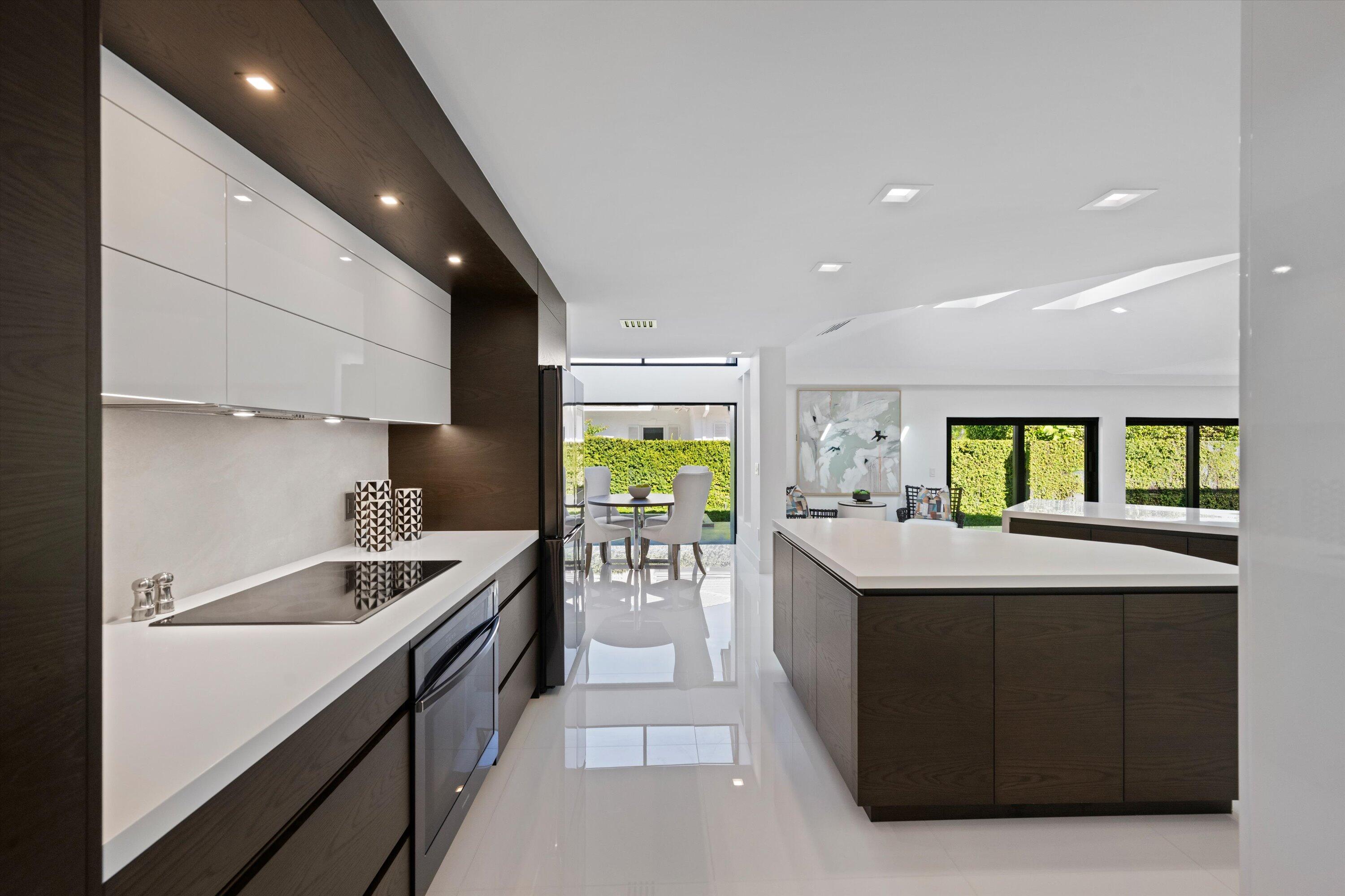 1648 Breakers West West Palm Beach, FL 33411