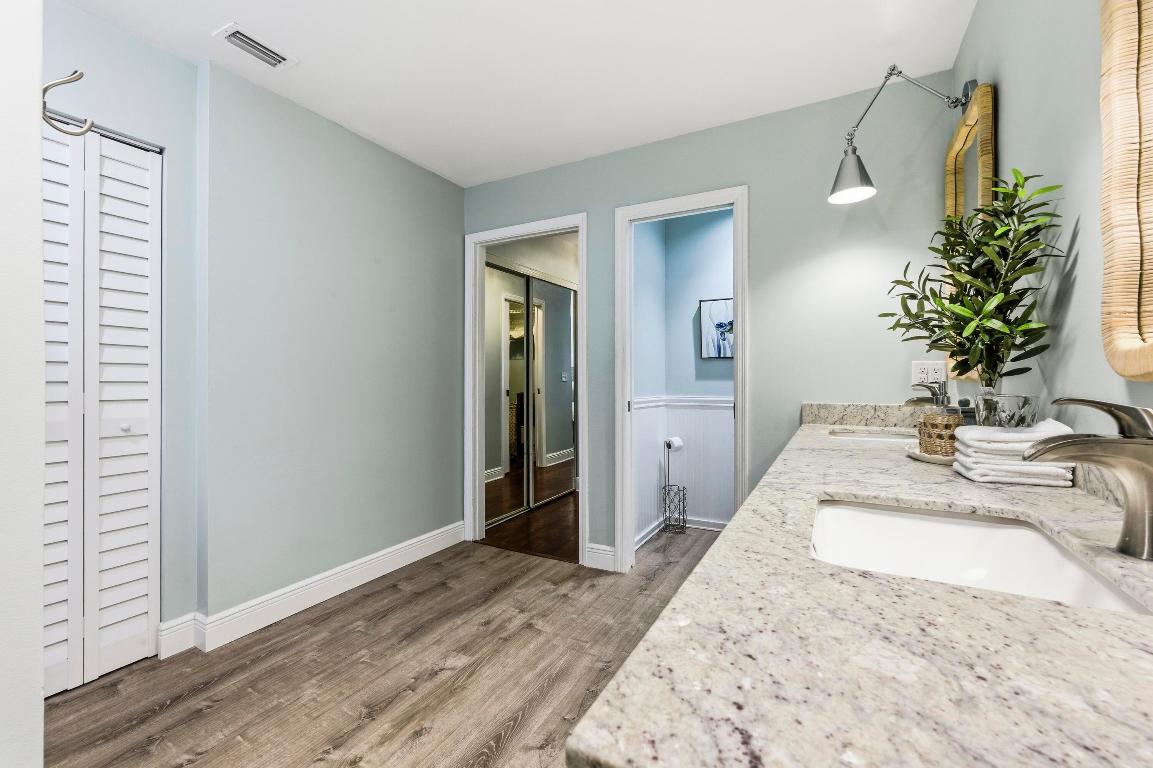 802 Wingfoot #B Jupiter, FL 33458