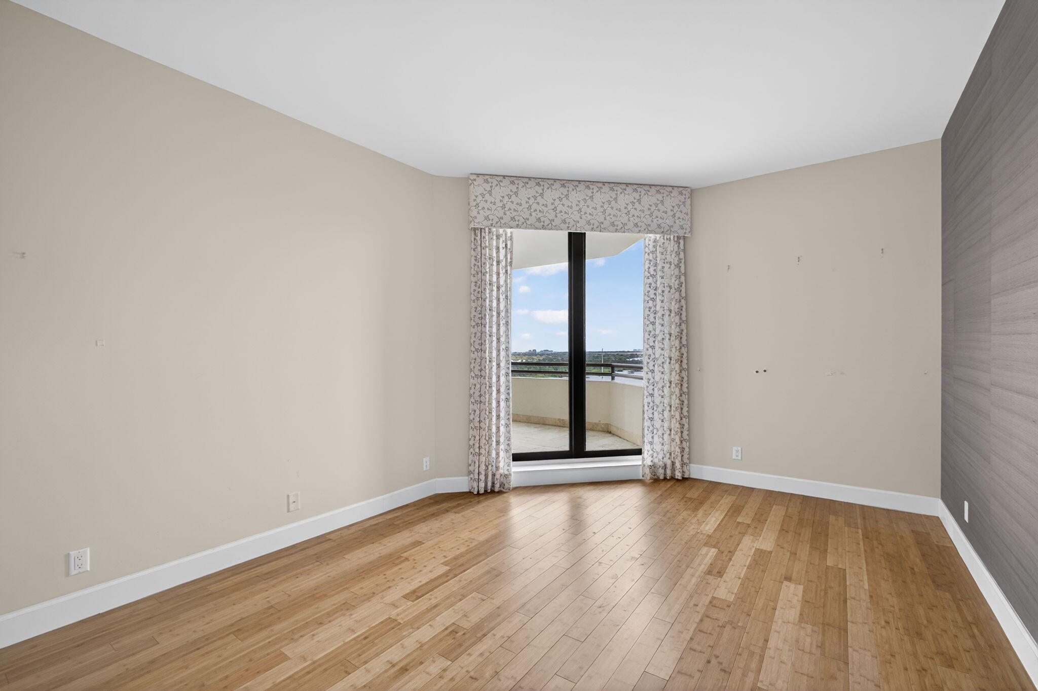 3322 Casseekey Is #1304 Jupiter, FL 33477