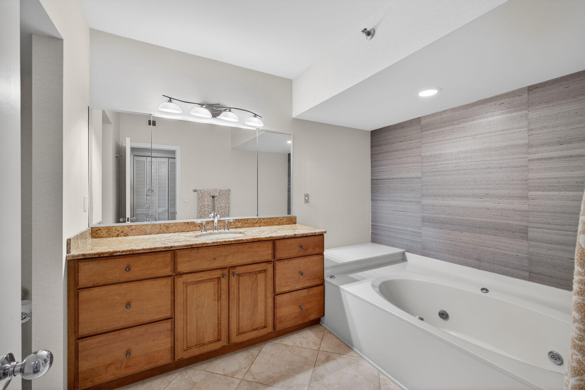 3322 Casseekey Is #1304 Jupiter, FL 33477