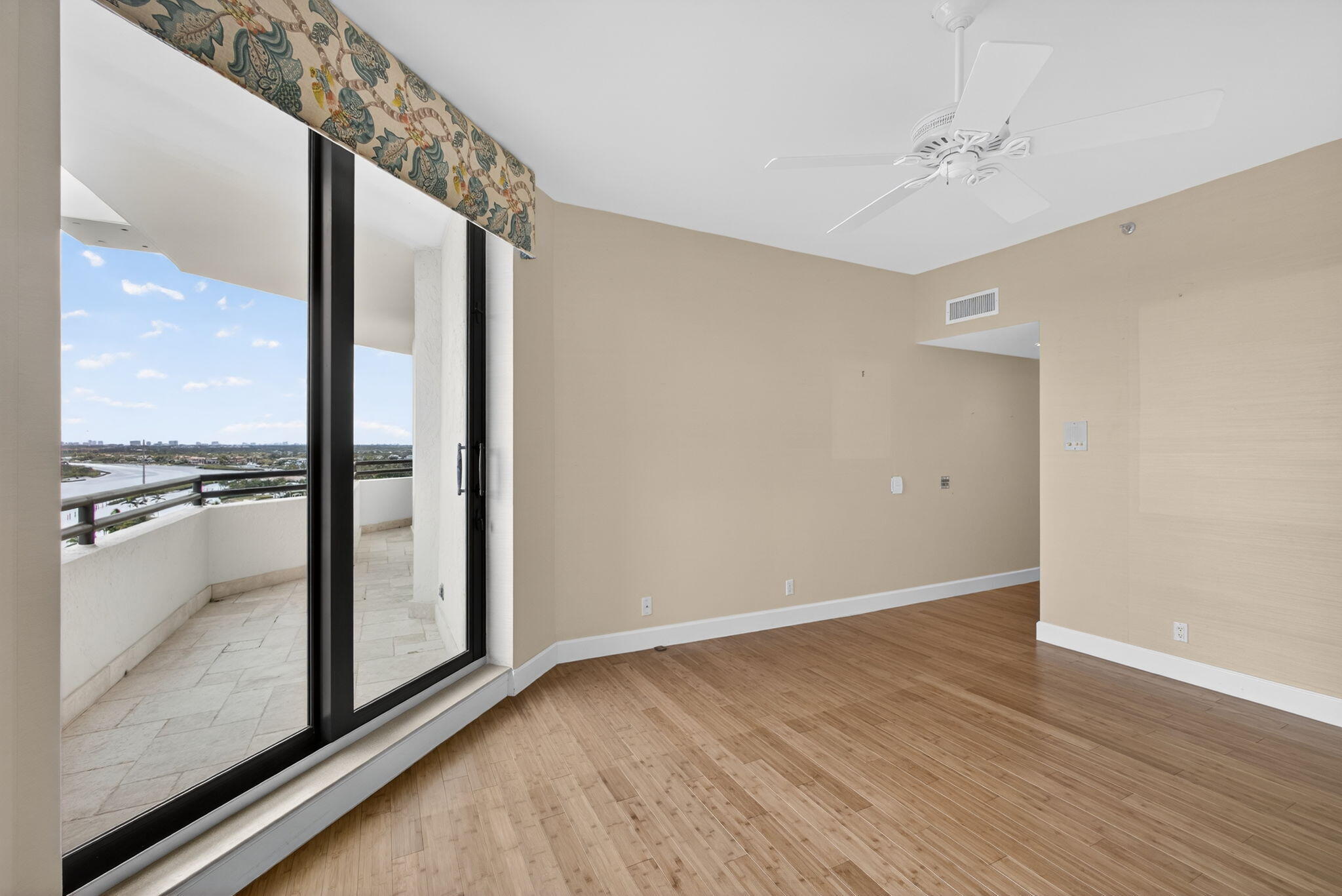 3322 Casseekey Is #1304 Jupiter, FL 33477