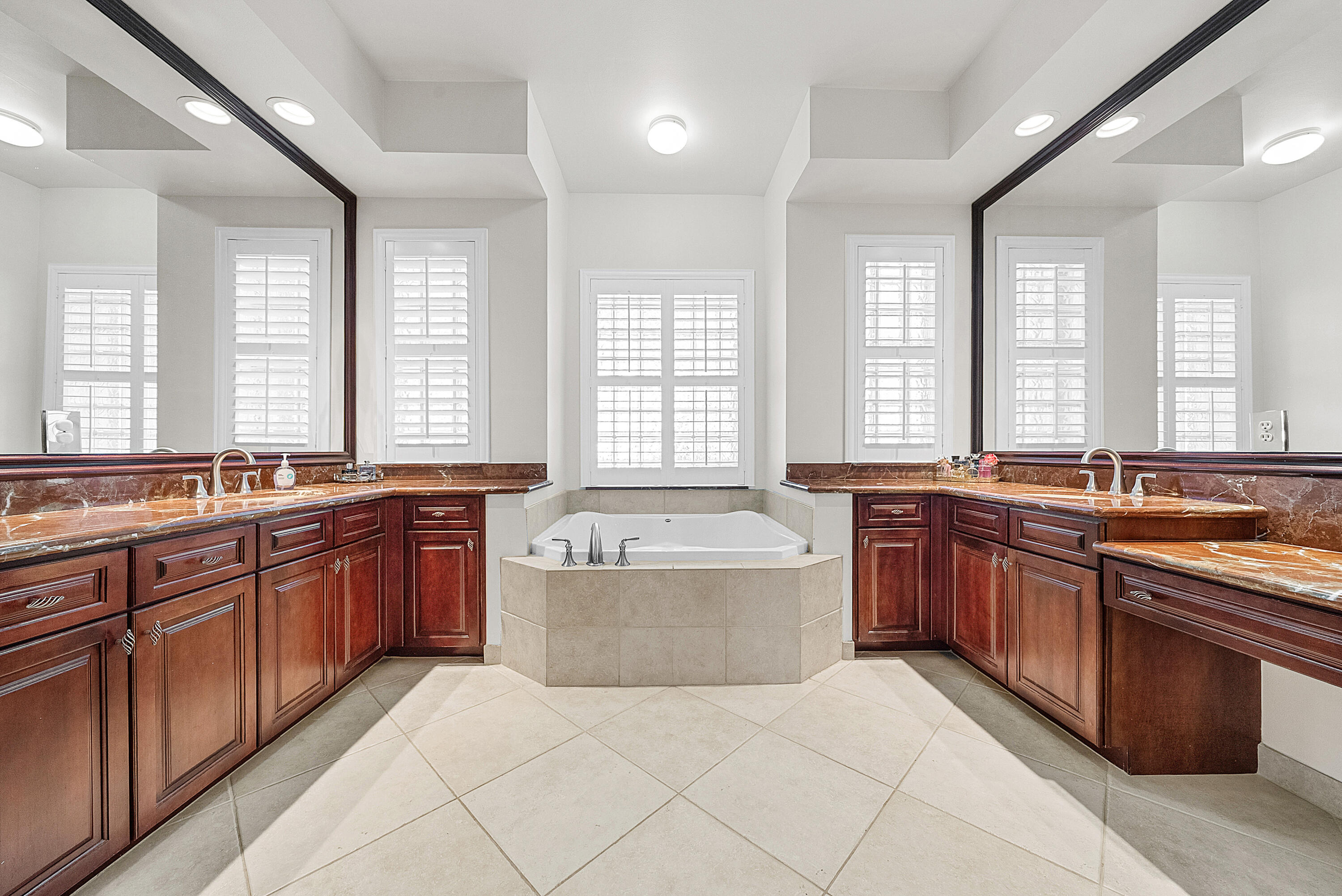 11193 Brandywine Lk Boynton Beach, FL 33473