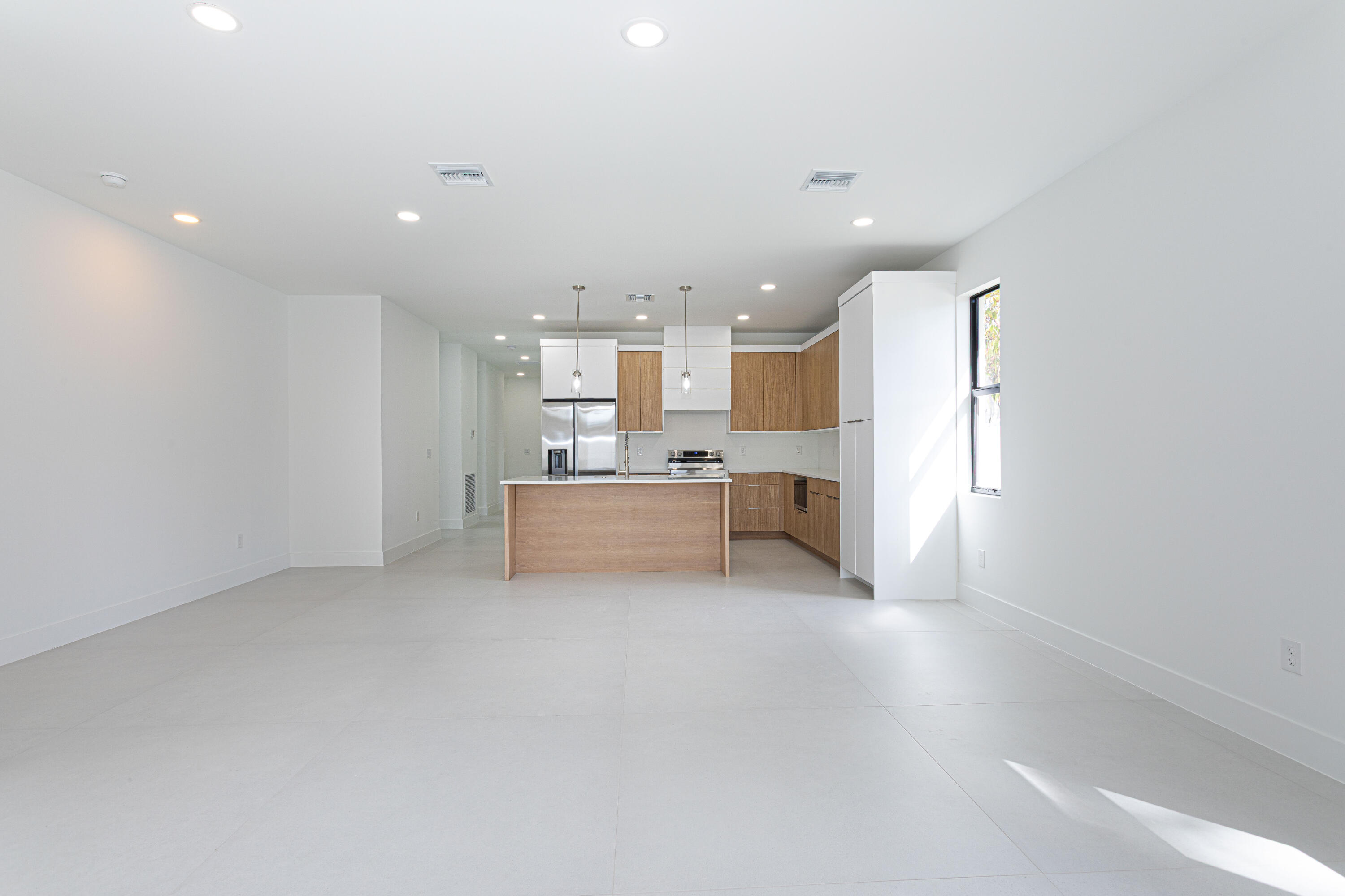 308 4th Jupiter, FL 33458