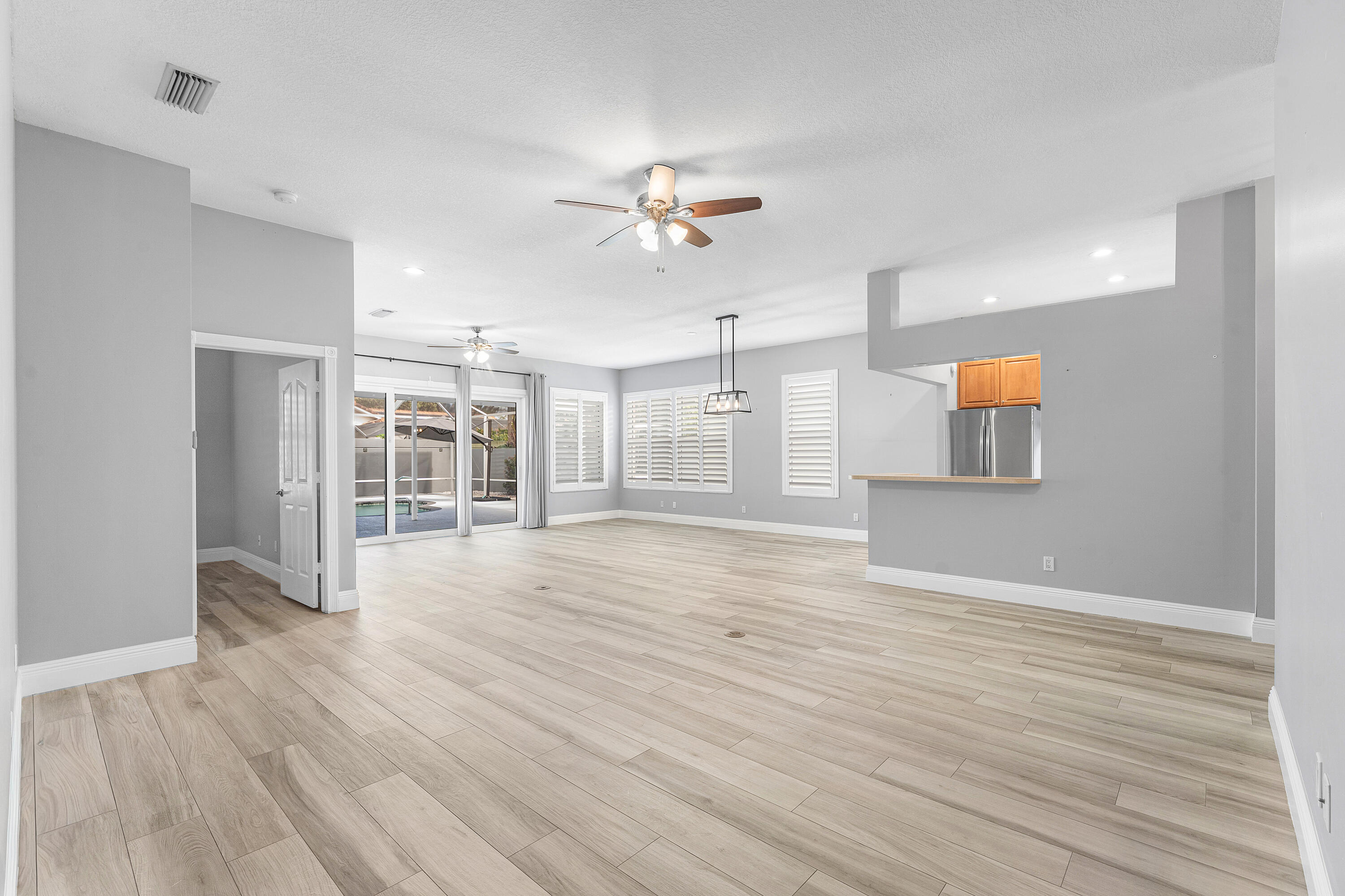 132 E Hampton Jupiter, FL 33458