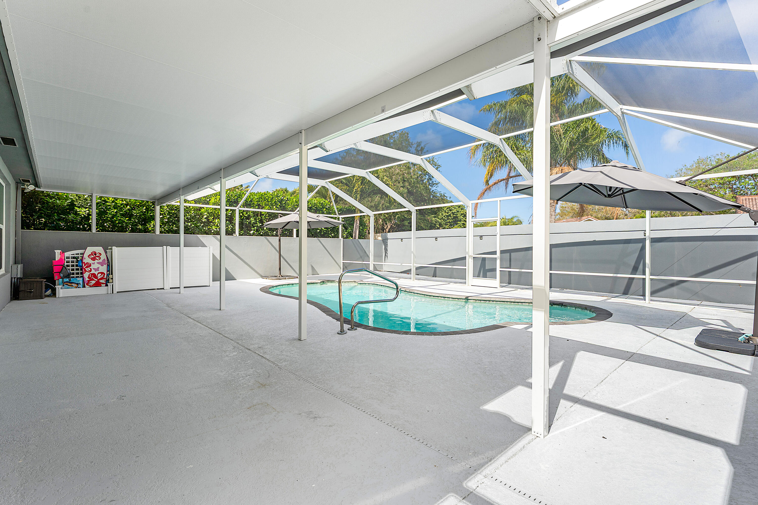 132 E Hampton Jupiter, FL 33458