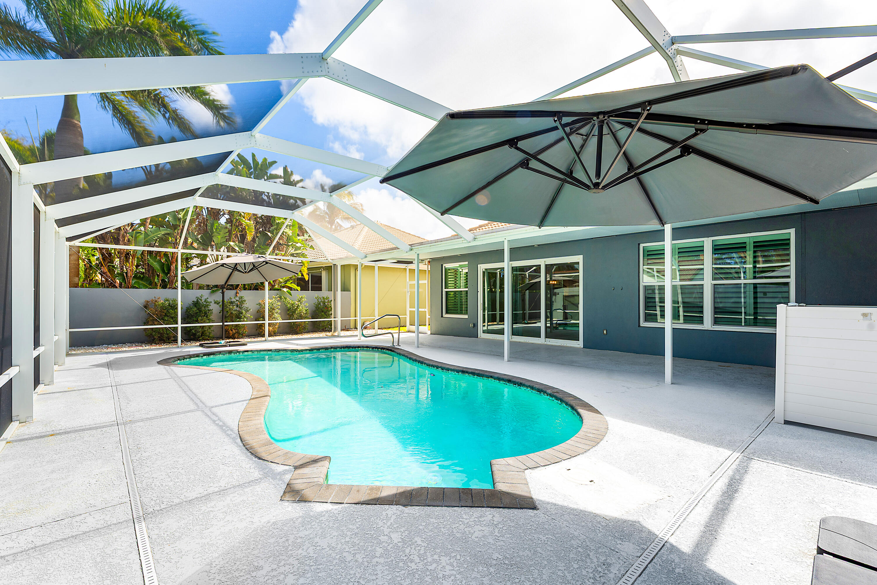 132 E Hampton Jupiter, FL 33458