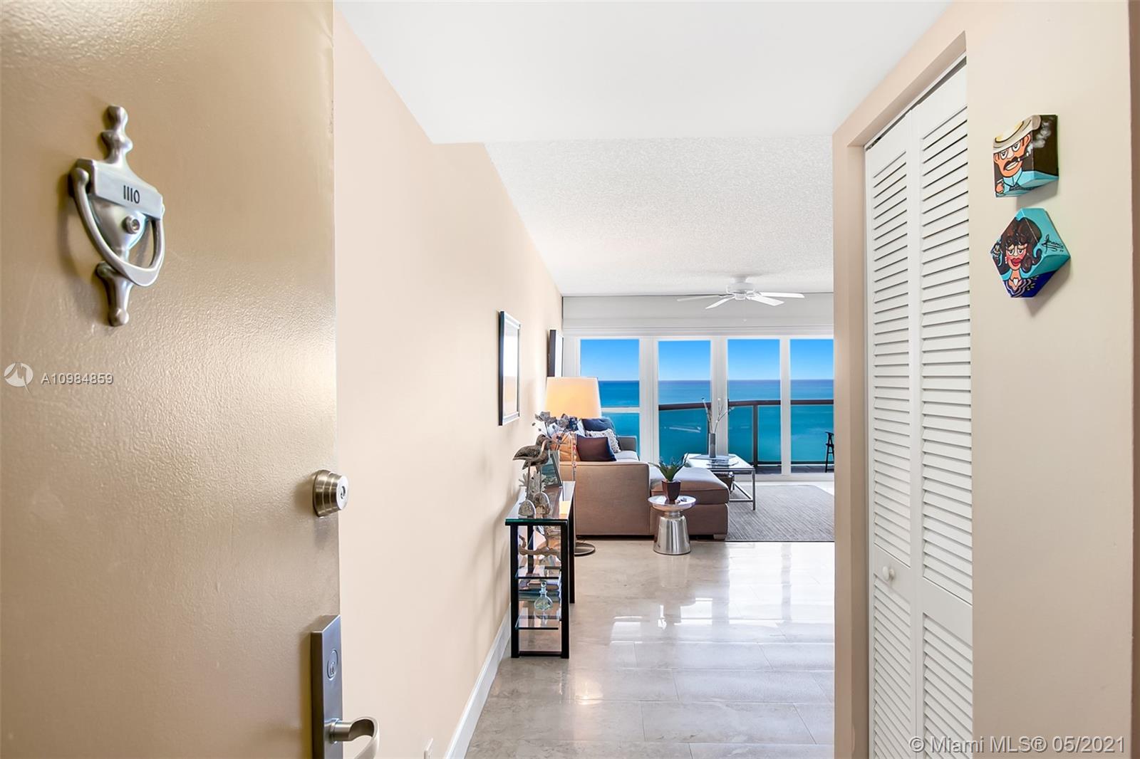 6767 Collins Ave #1110