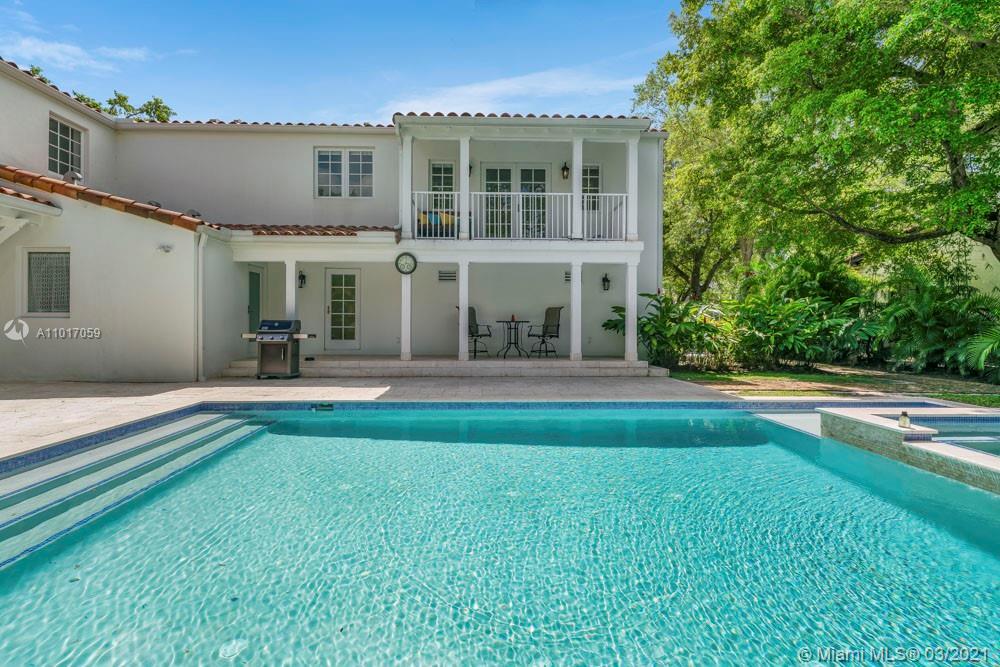 533 Alhambra Cir Coral Gables, FL 33134