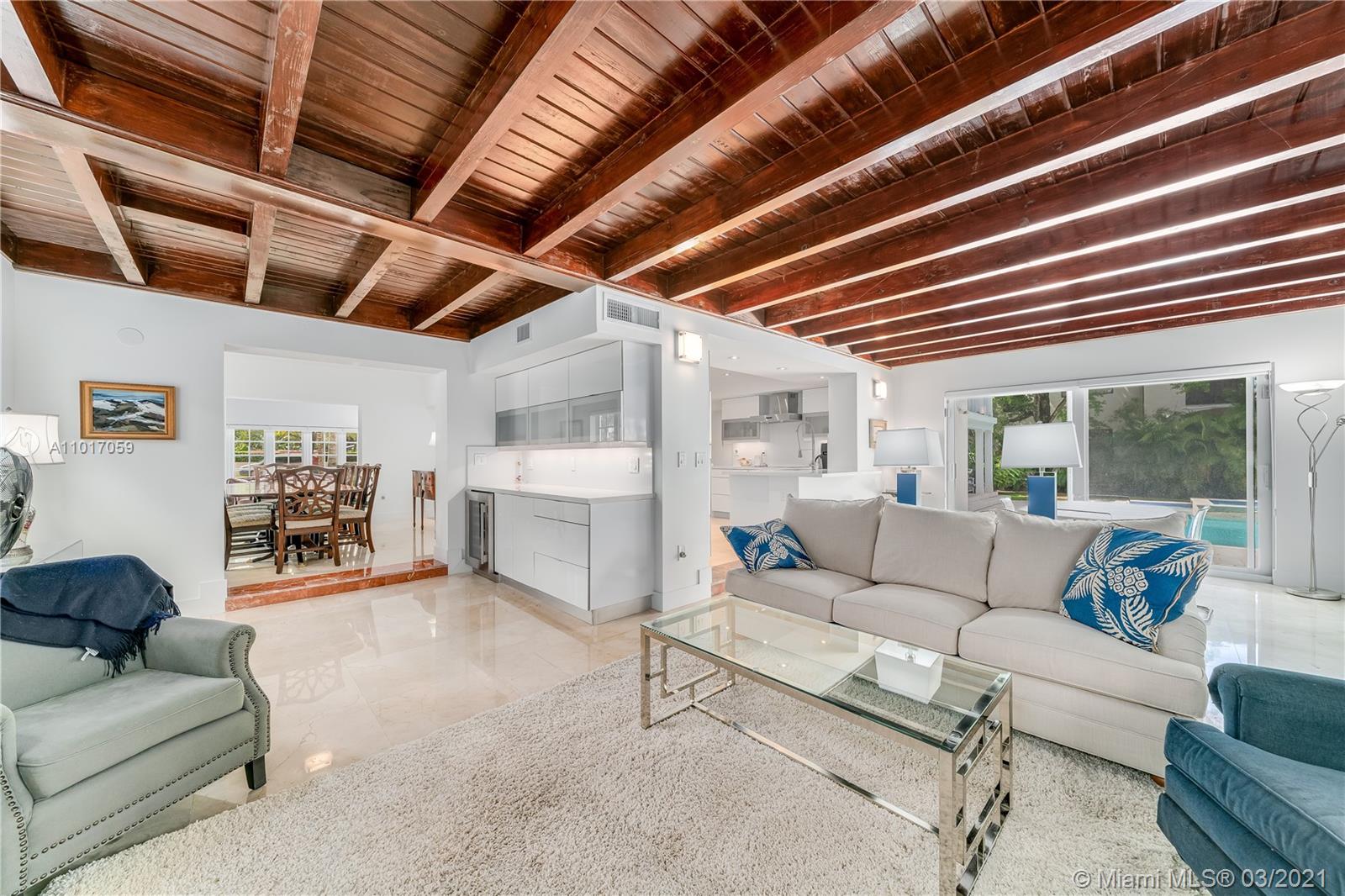 533 Alhambra Cir Coral Gables, FL 33134