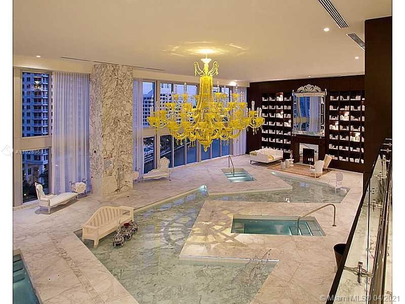 495 Brickell Ave #4202 Miami, FL 33131