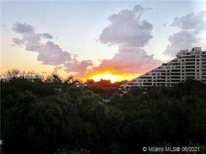 201 Crandon Blvd #308