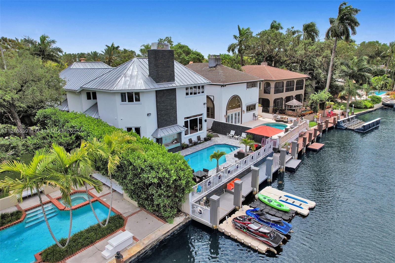 1425 Ponce De Leon Dr