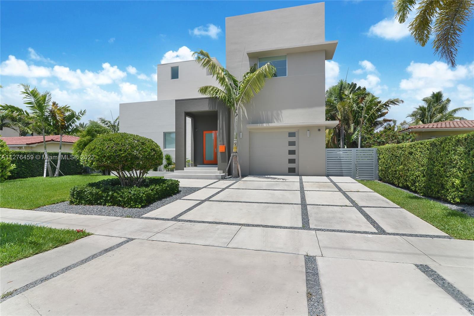 12940 N Bayshore Dr