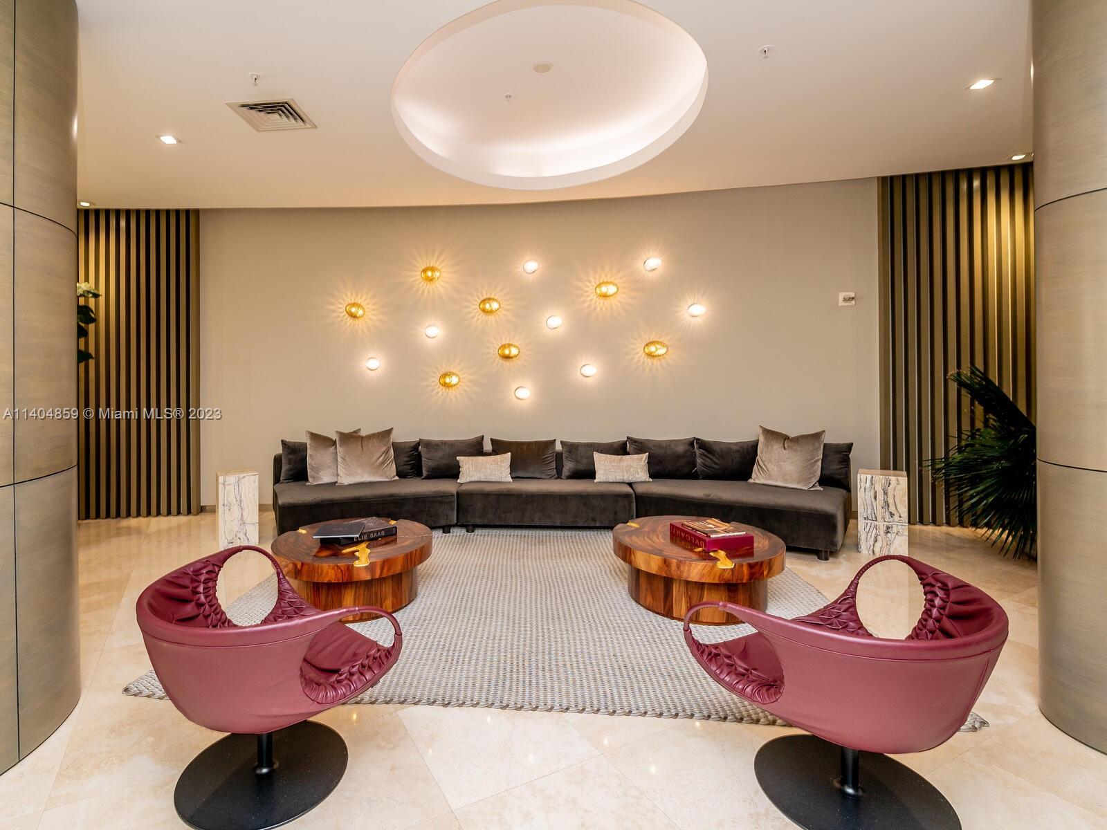 image Harbour House21