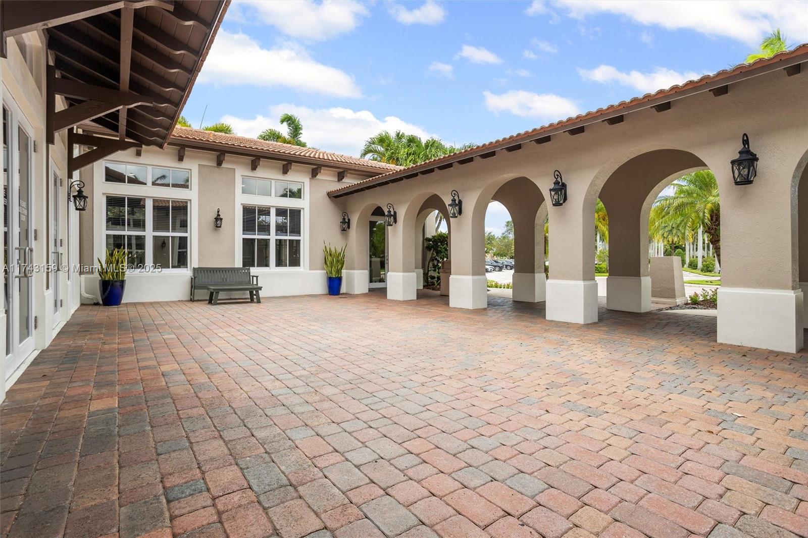 image The Courts Ii30