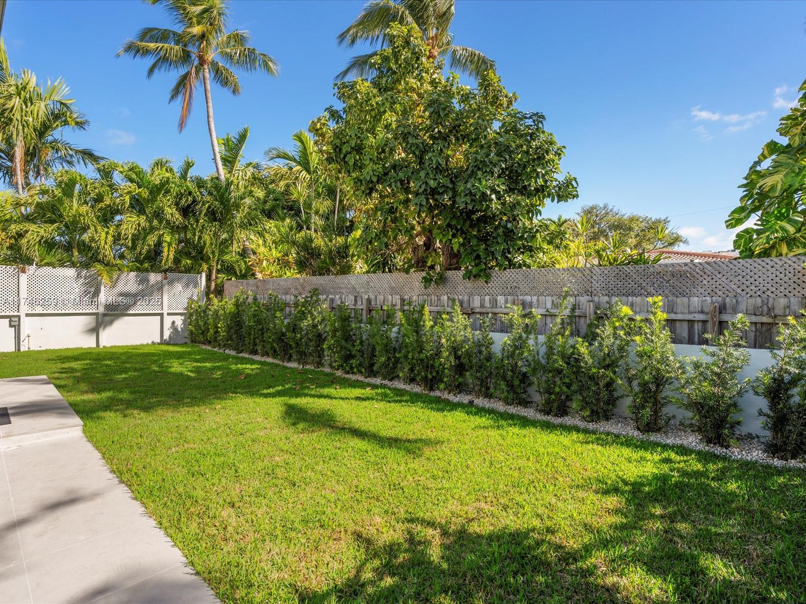 9073 Dickens Ave Surfside, FL 33154