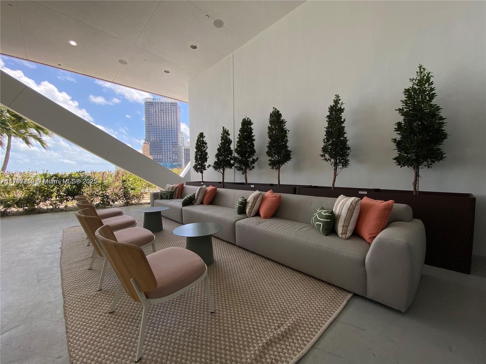 image Marinablue Condo61