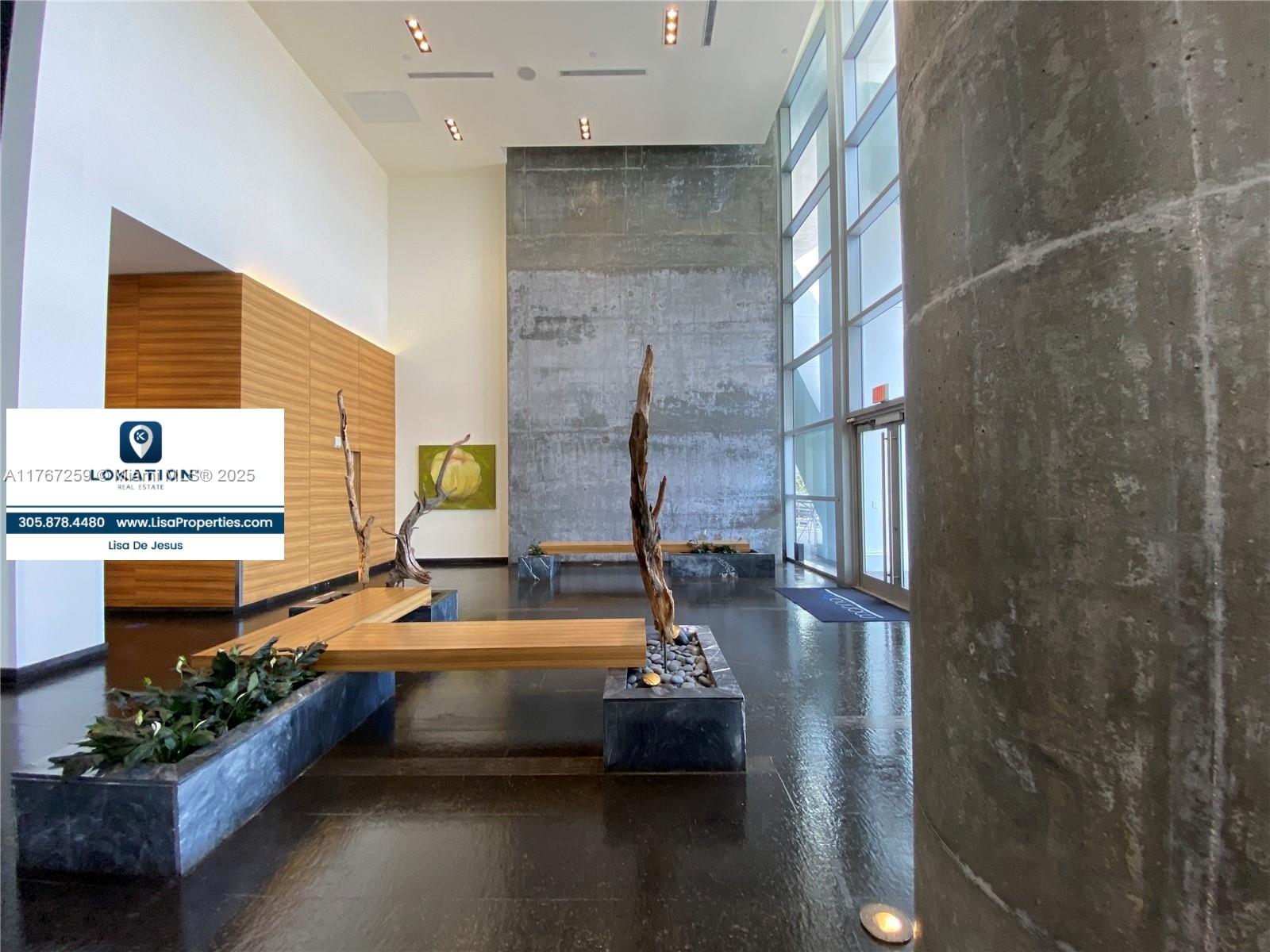 image Marinablue Condo70