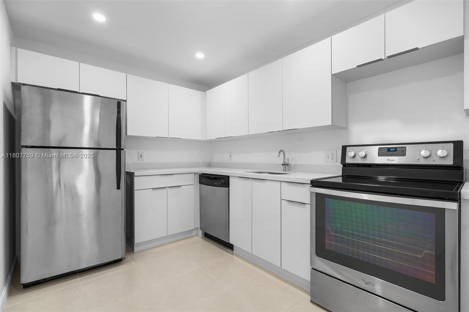 4222 Inverrary Blvd #4211