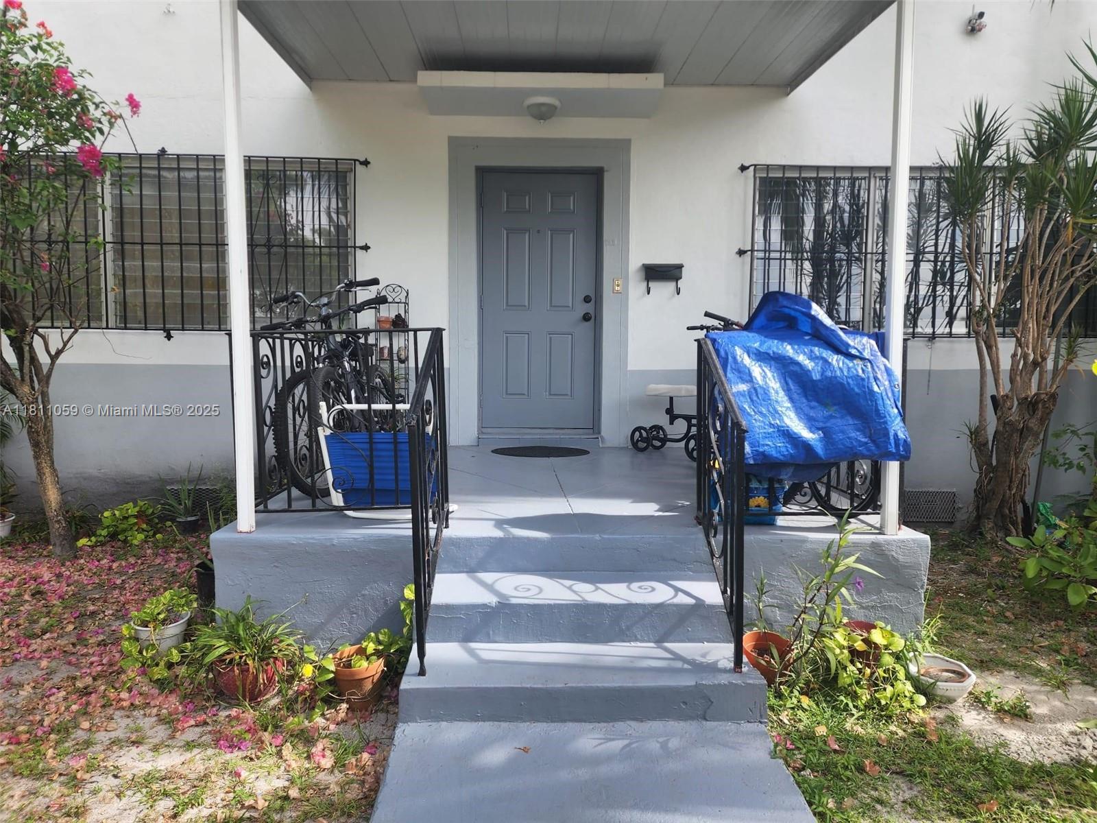 364 SW 11th St,Miami, FL 33130