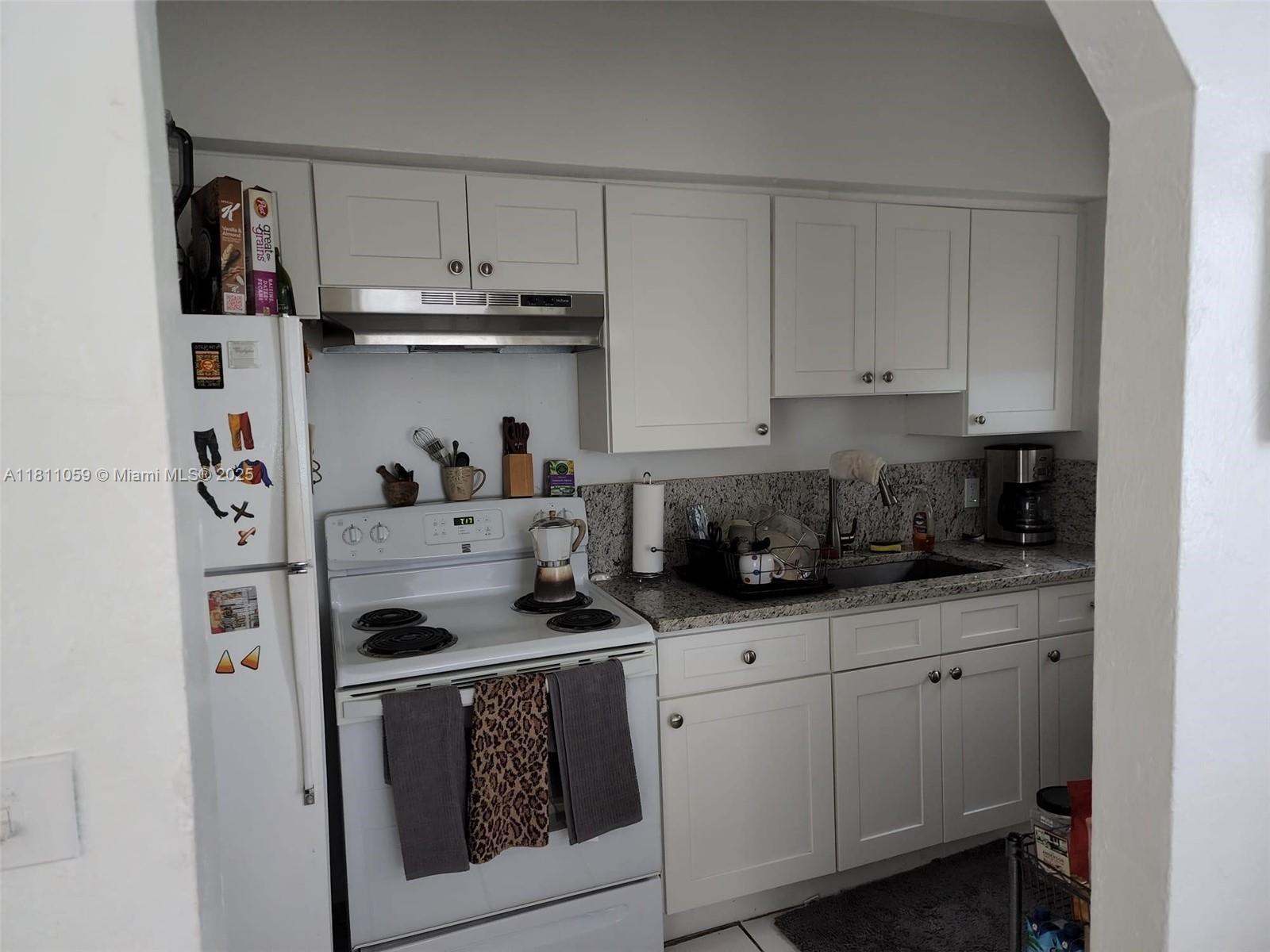 364 SW 11th St,Miami, FL 33130