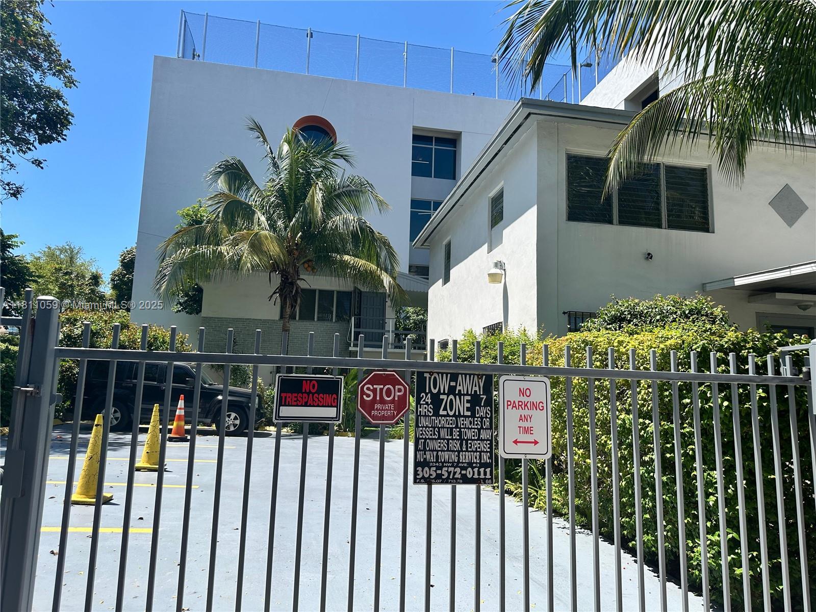 364 SW 11th St,Miami, FL 33130