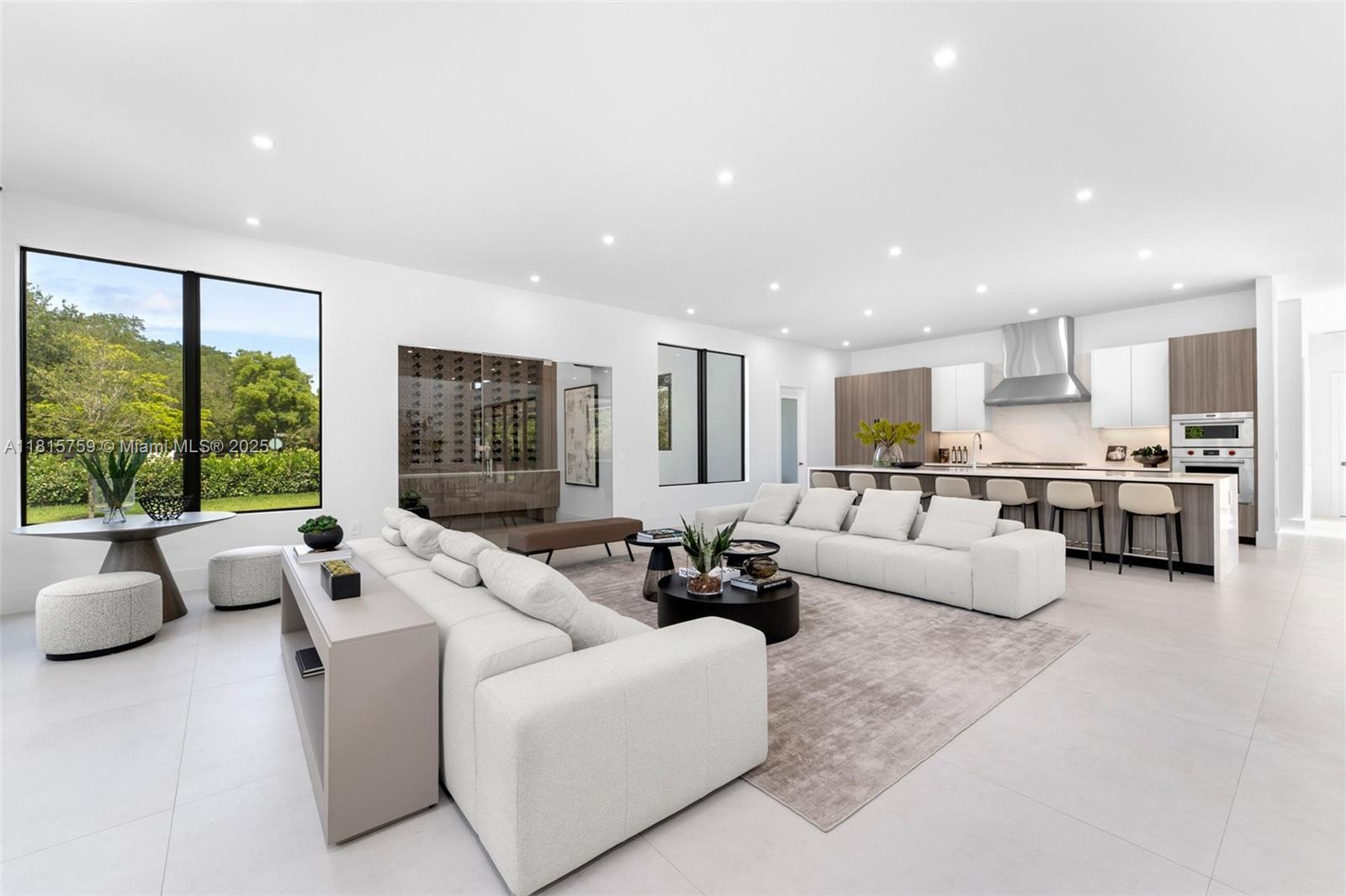 6200 Moss Rnch Rd Pinecrest, FL 33156