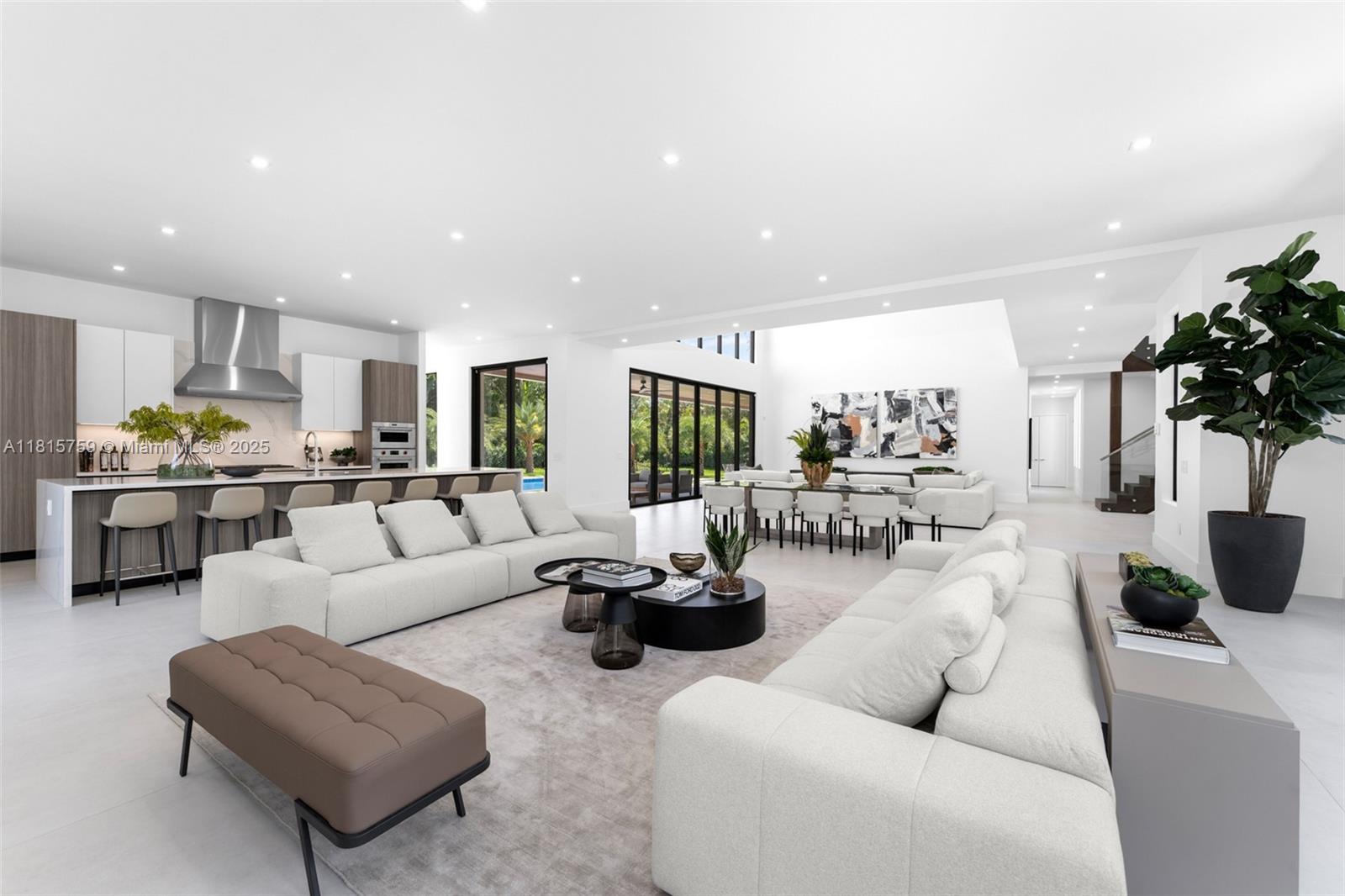 6200 Moss Rnch Rd Pinecrest, FL 33156