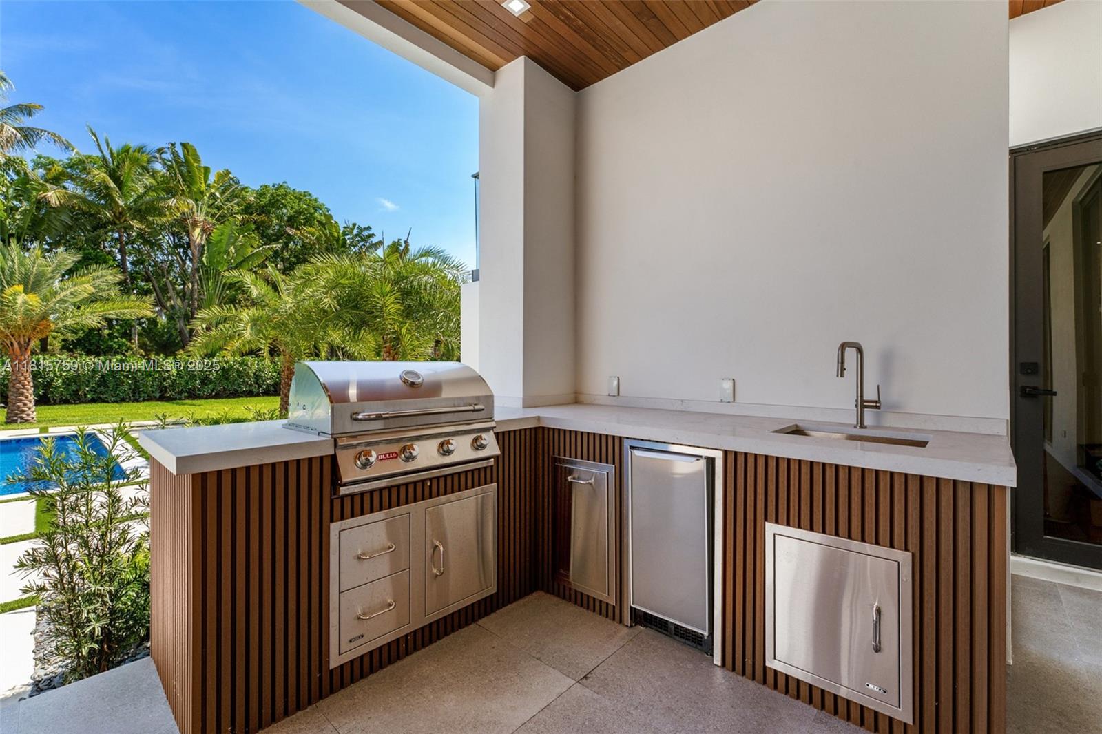 6200 Moss Rnch Rd Pinecrest, FL 33156