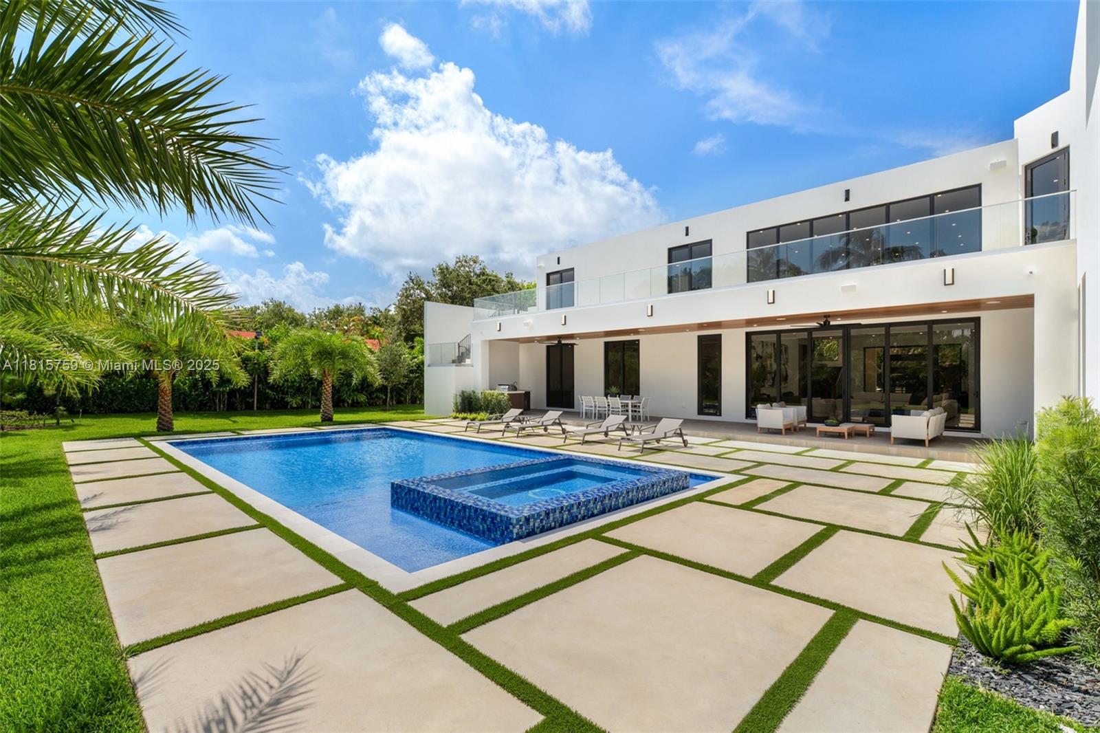 6200 Moss Rnch Rd Pinecrest, FL 33156