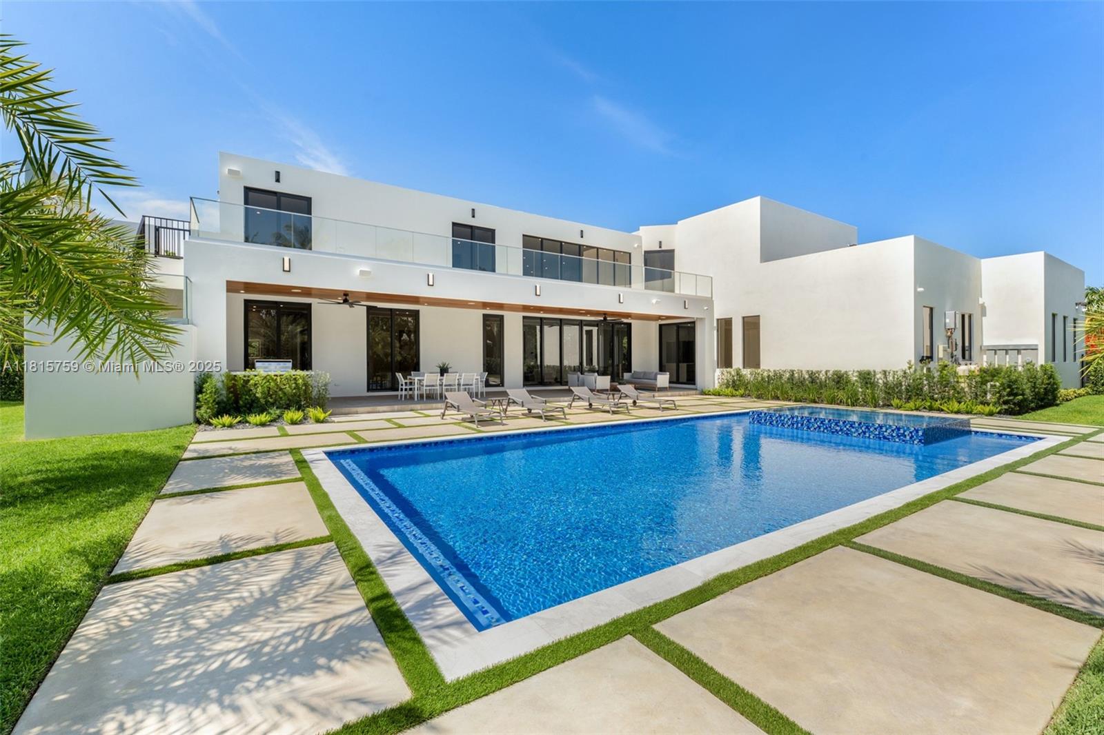 6200 Moss Rnch Rd Pinecrest, FL 33156