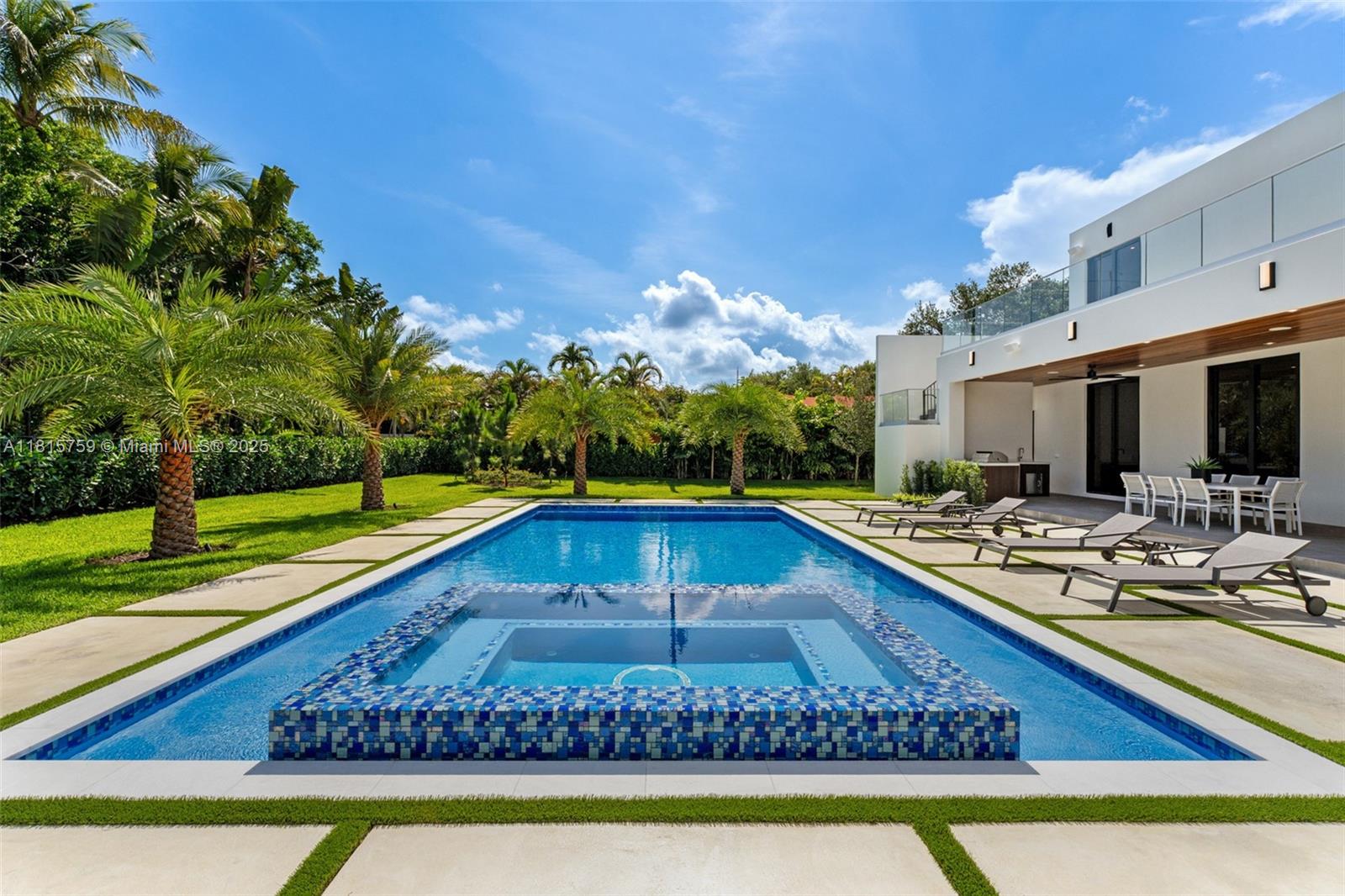 6200 Moss Rnch Rd Pinecrest, FL 33156