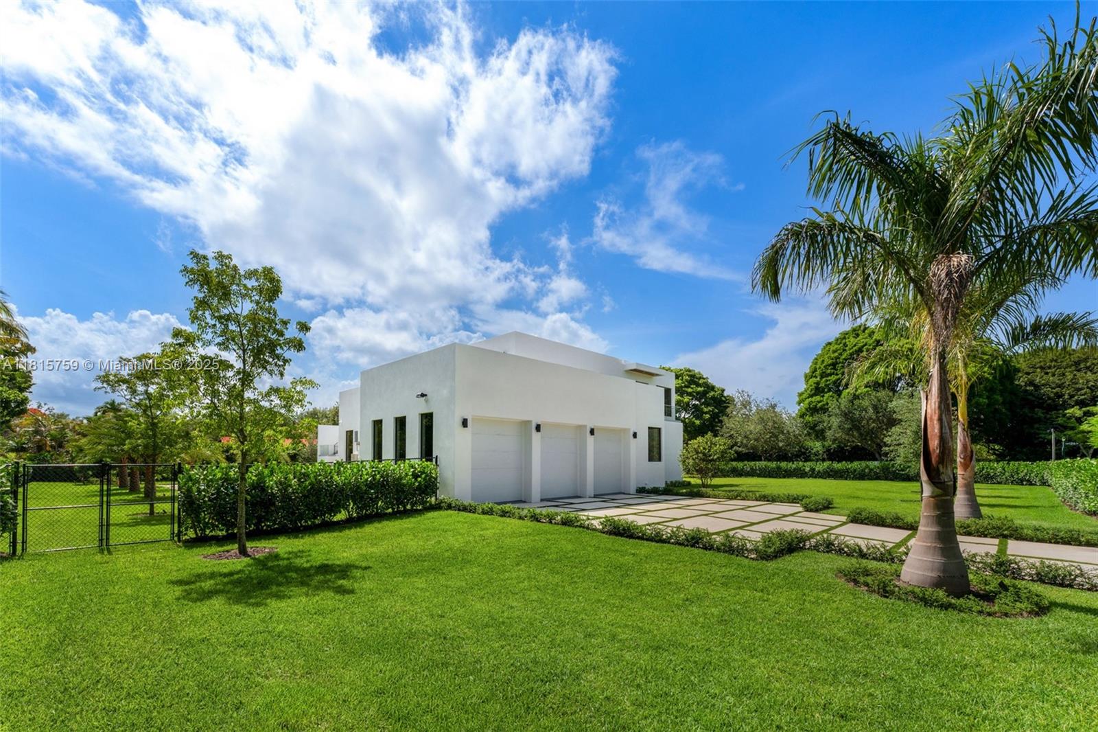 6200 Moss Rnch Rd Pinecrest, FL 33156