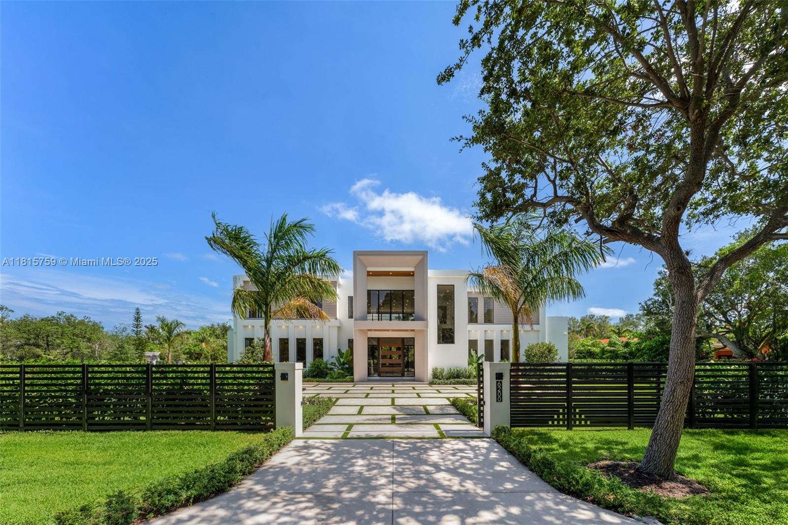 6200 Moss Rnch Rd Pinecrest, FL 33156