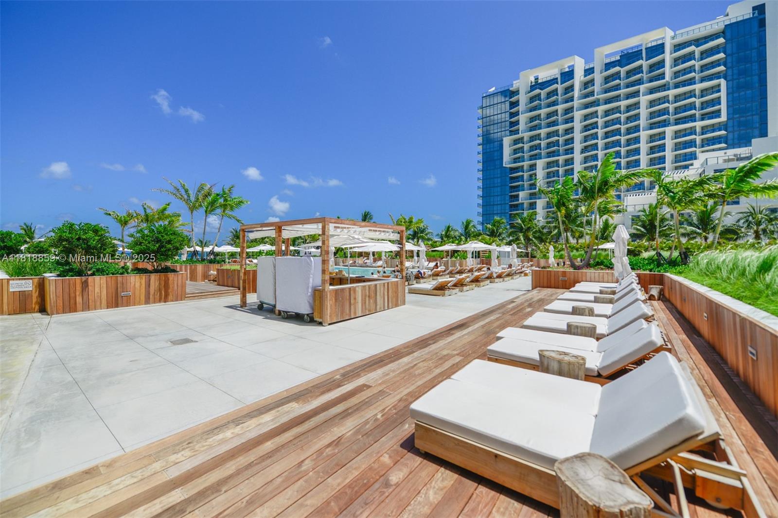 image Roney Palace Condo27