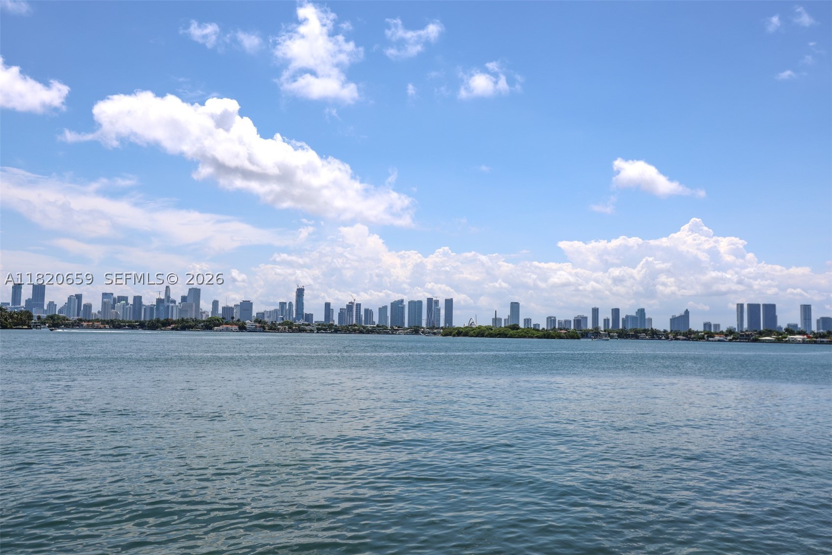 image The Waverly at South Beach86