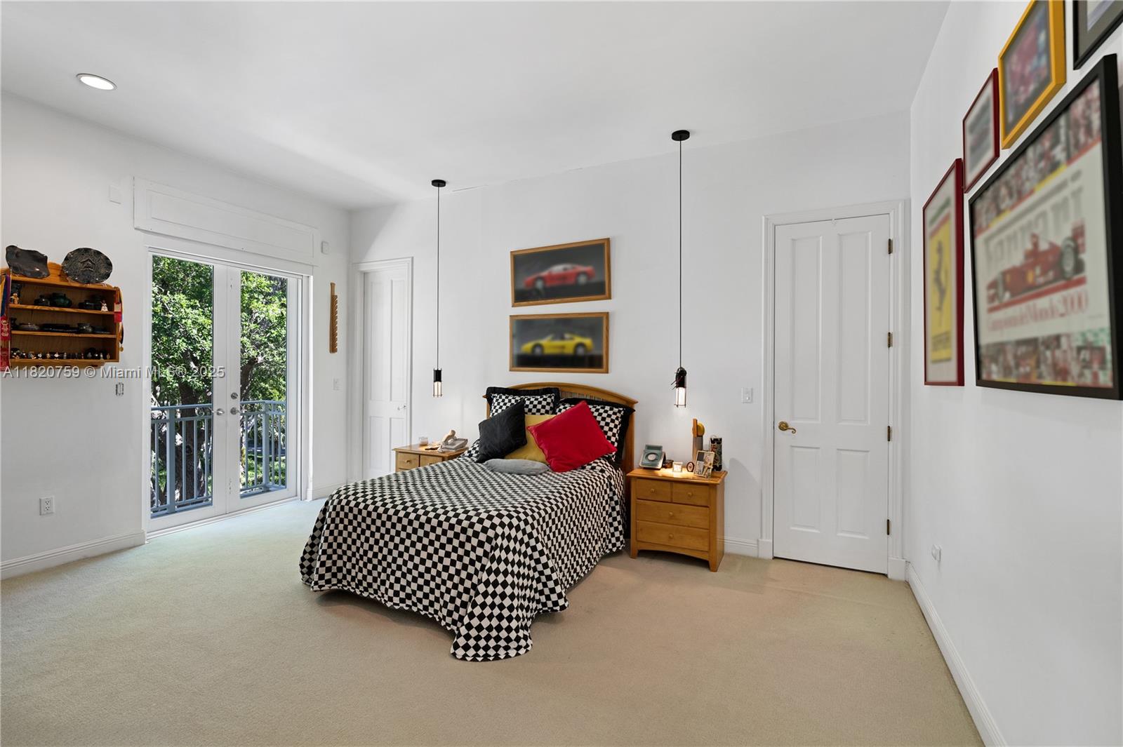 180 Solano Prado Coral Gables, FL 33156 180 Solano Prado Coral Gables, FL 33156