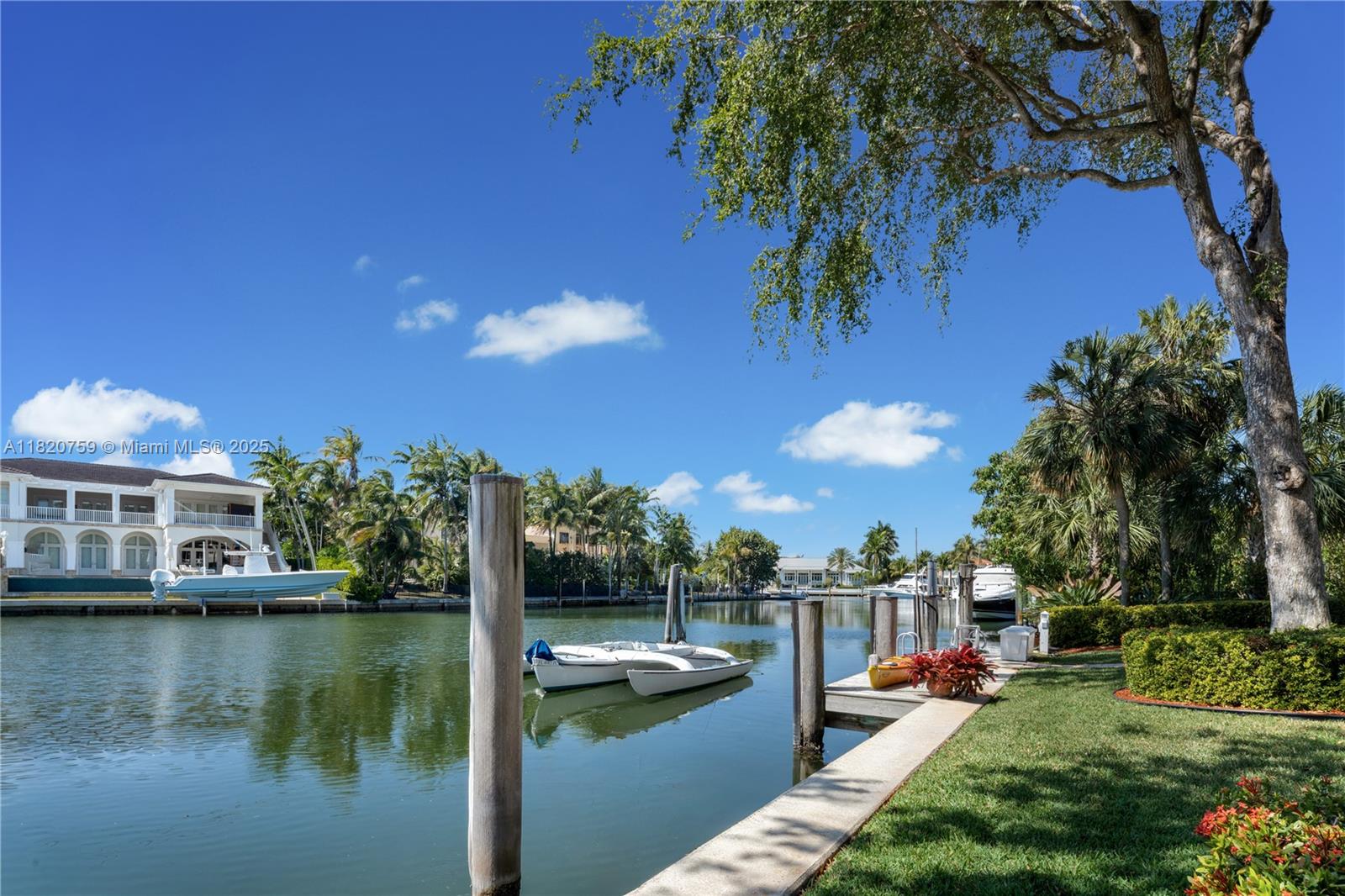 180 Solano Prado Coral Gables, FL 33156 180 Solano Prado Coral Gables, FL 33156