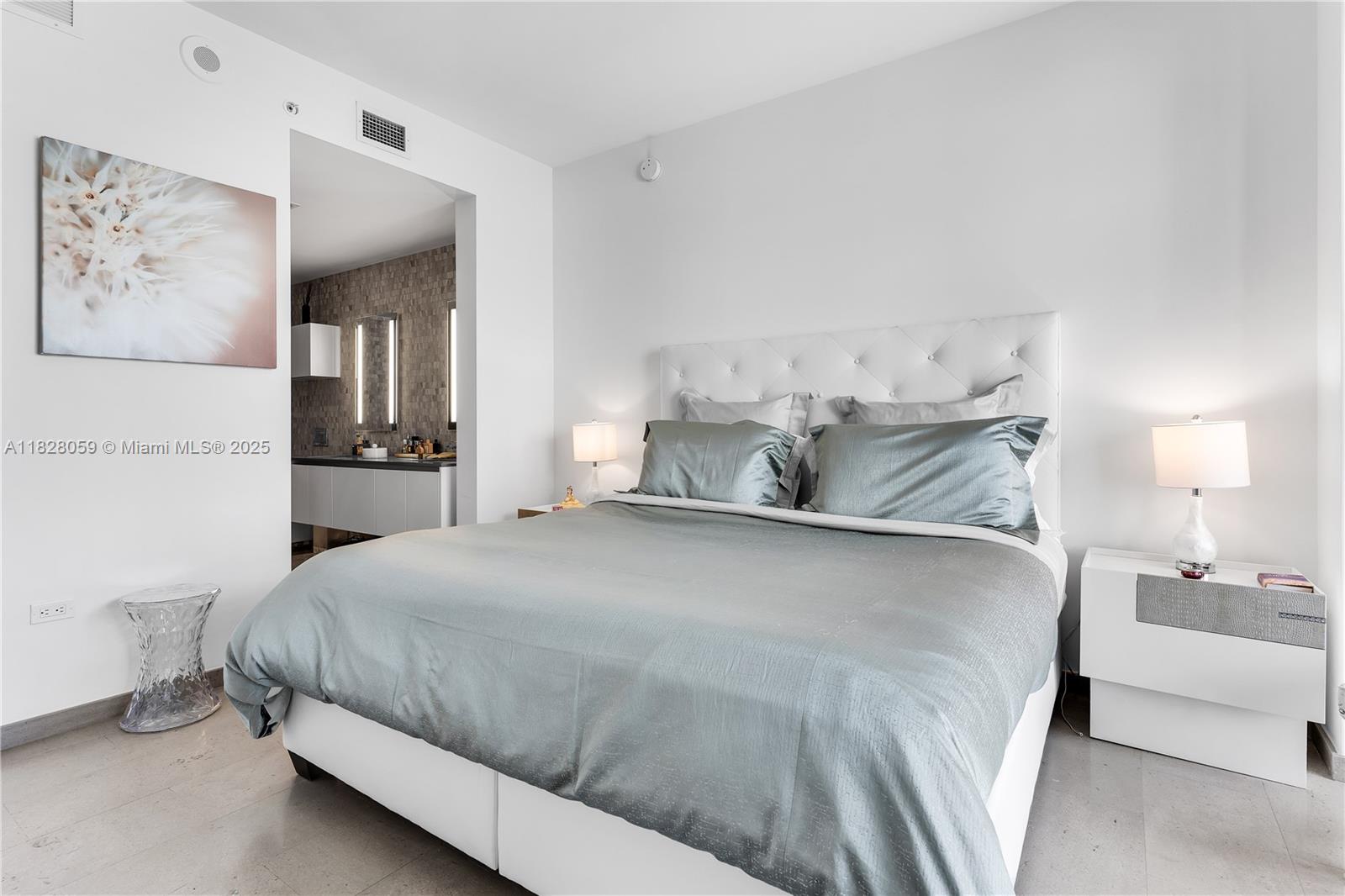image Rise Condo14