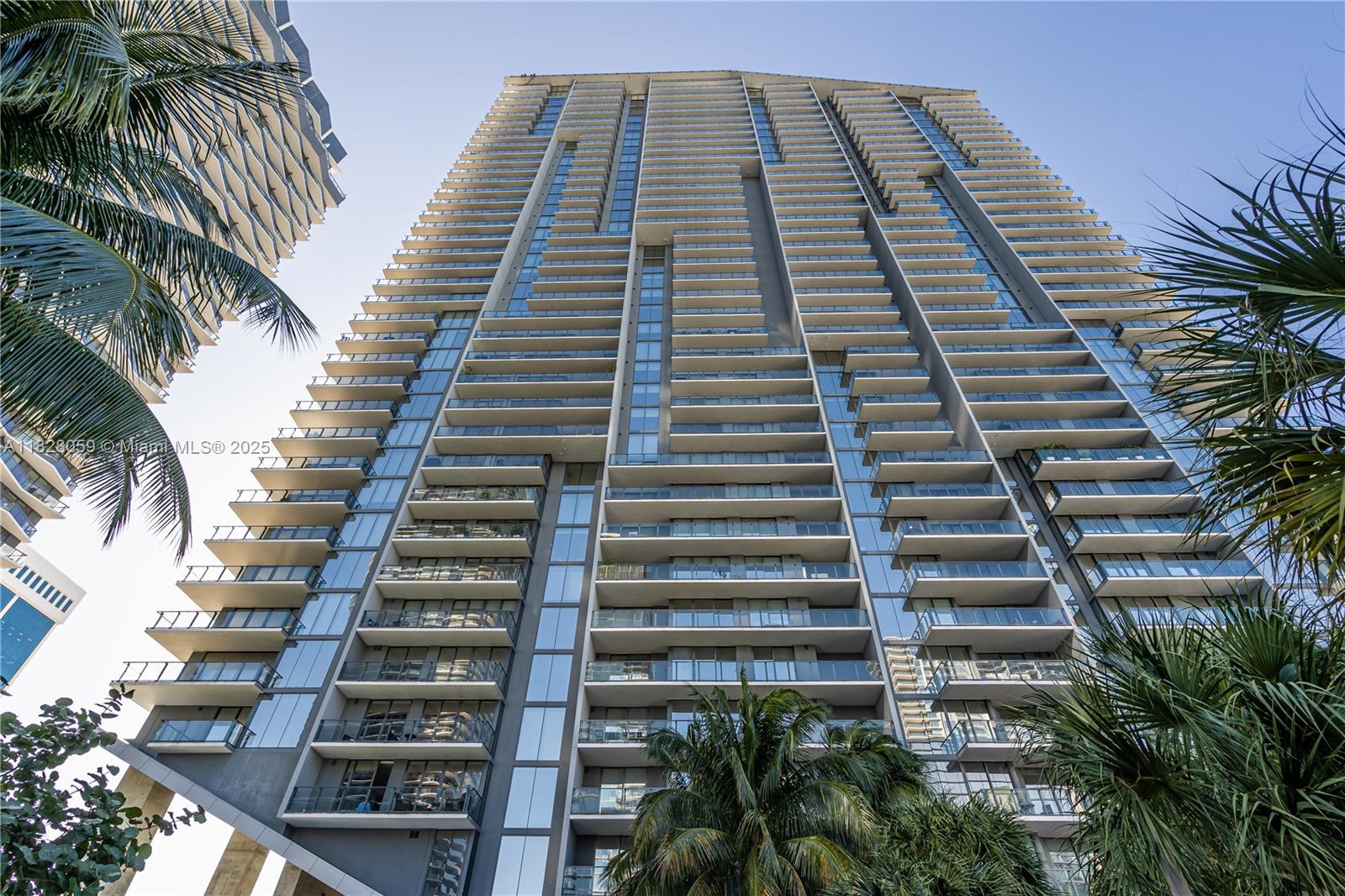 image Rise Condo32