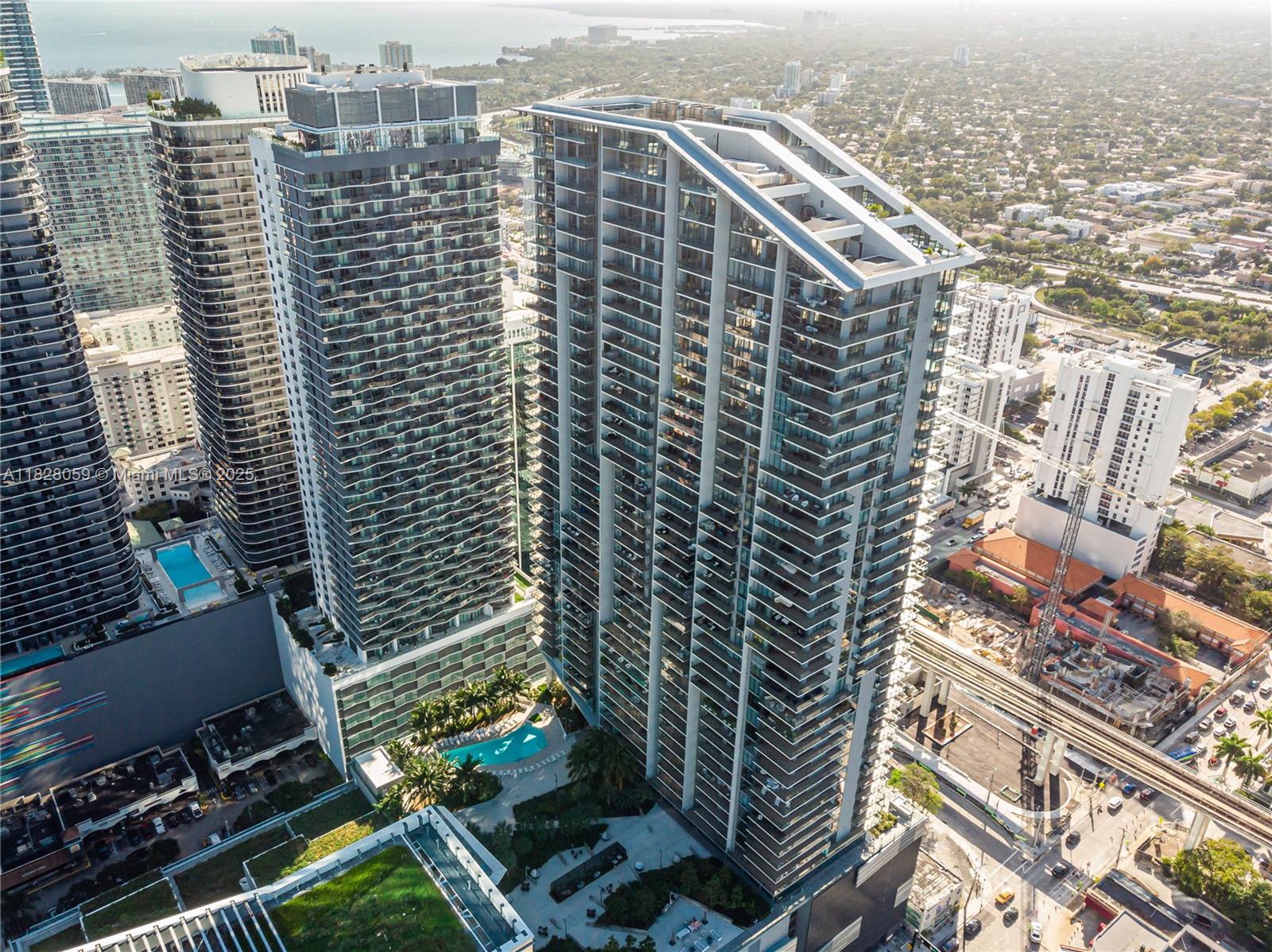 image Rise Condo34