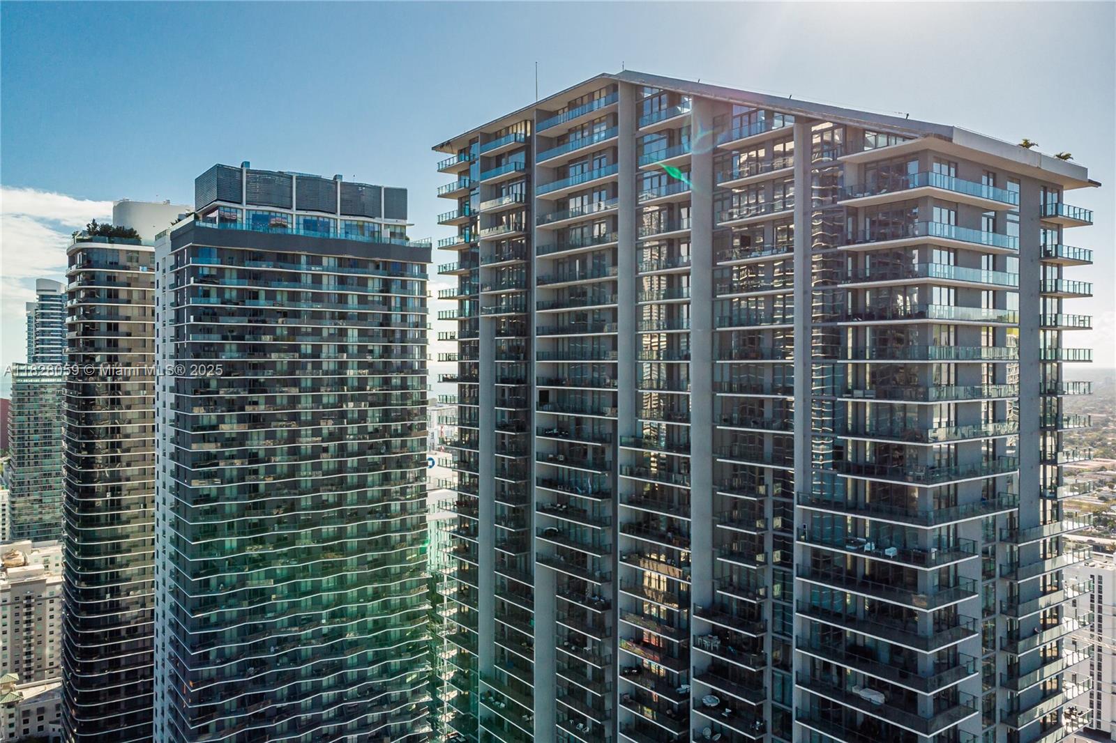image Rise Condo35