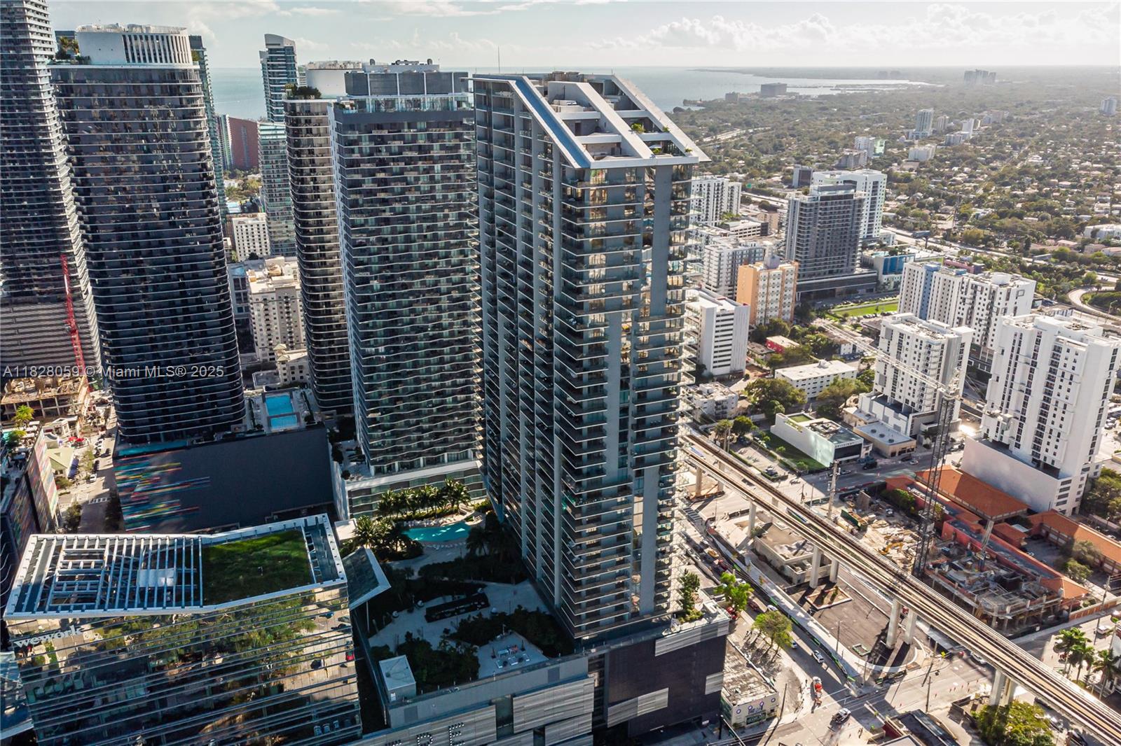 image Rise Condo38