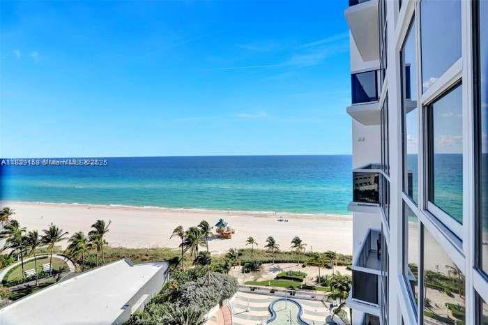 image Trump Royale Condo2